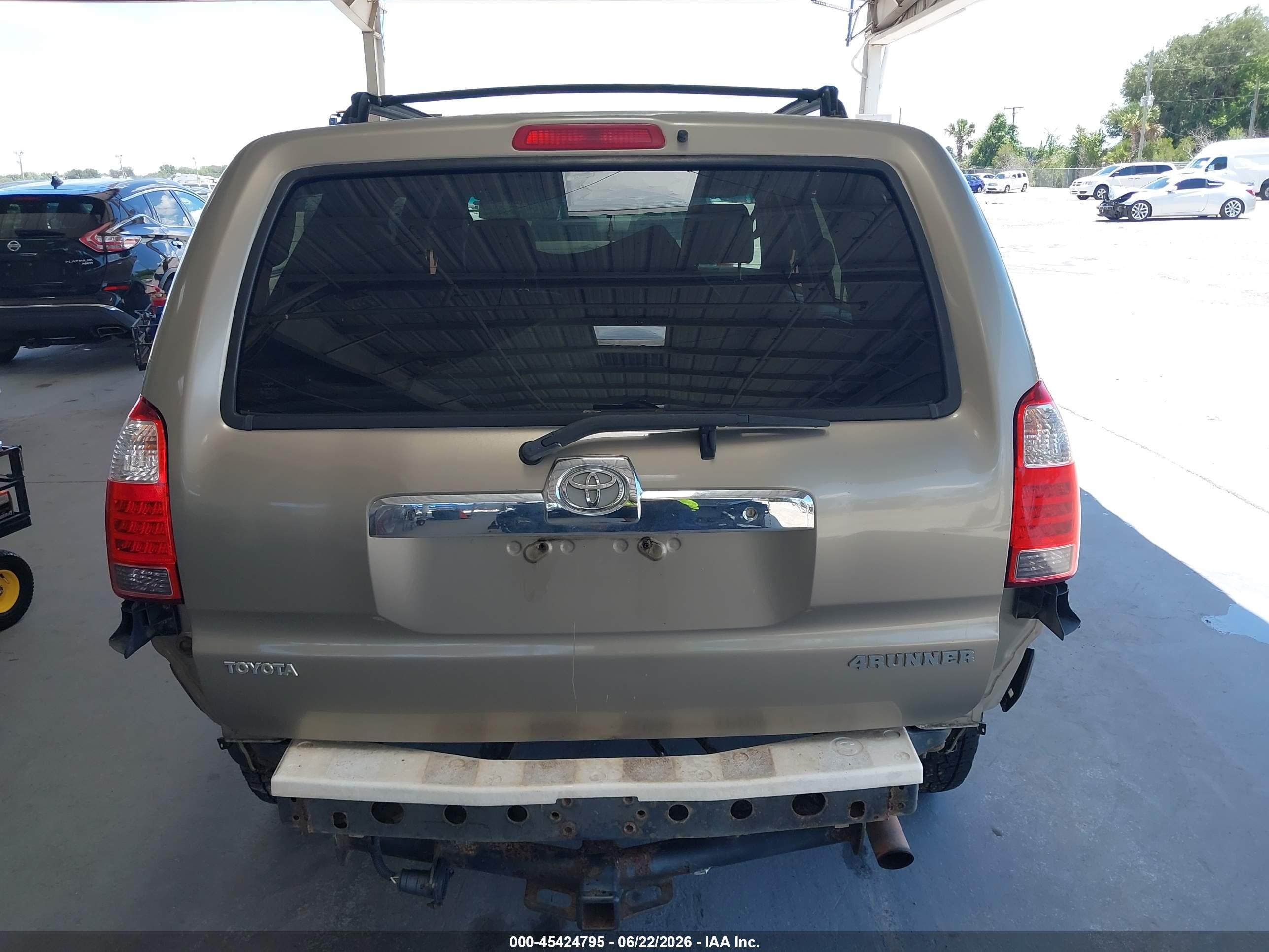 2008 Toyota 4runner Sr5 V6 Beige vin: JTEBU14R78K005350
