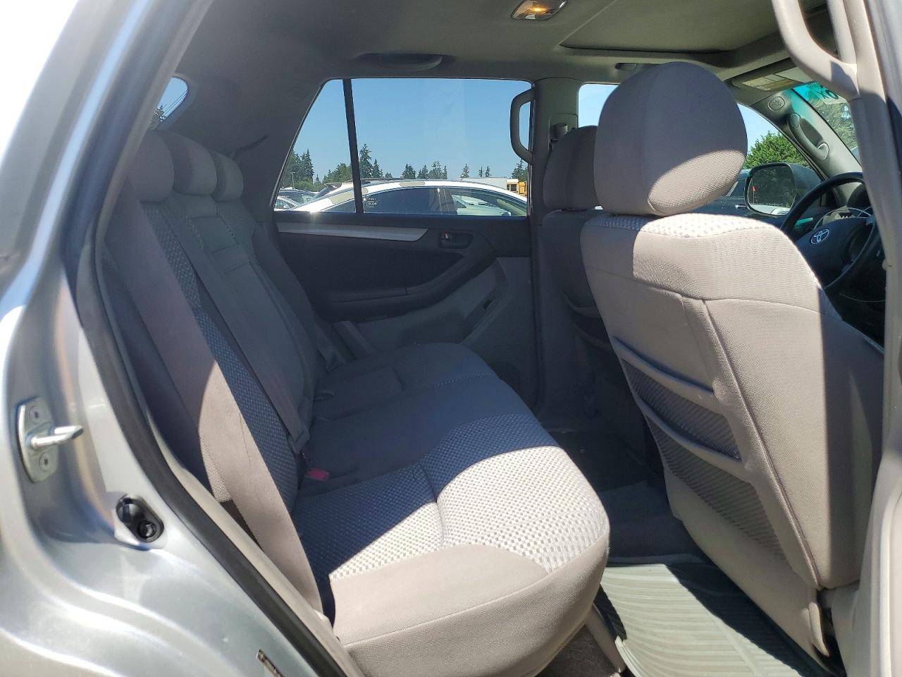 2008 Toyota 4runner Sr5 Silver vin: JTEBU14R78K015098