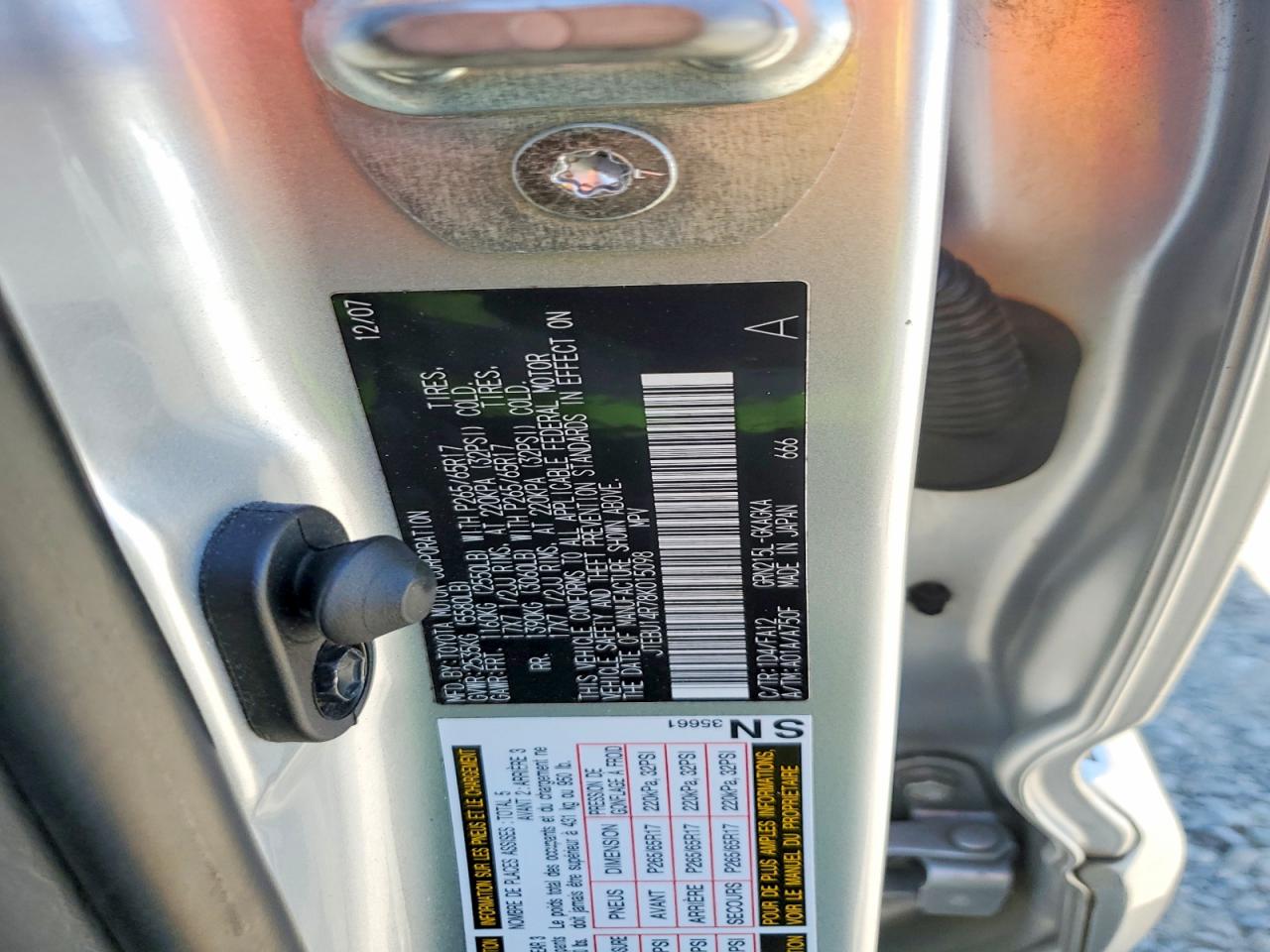 2008 Toyota 4runner Sr5 Silver vin: JTEBU14R78K015098
