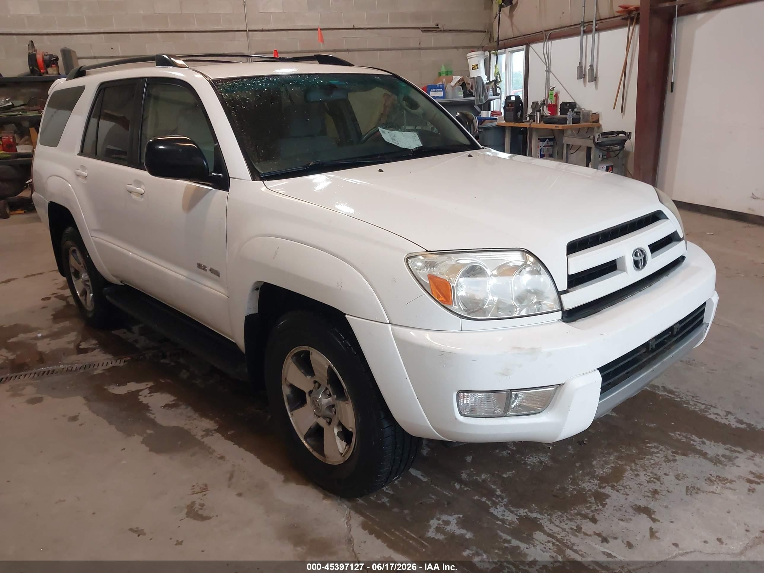2004 Toyota 4runner Sr5 V6 White vin: JTEBU14R840022082