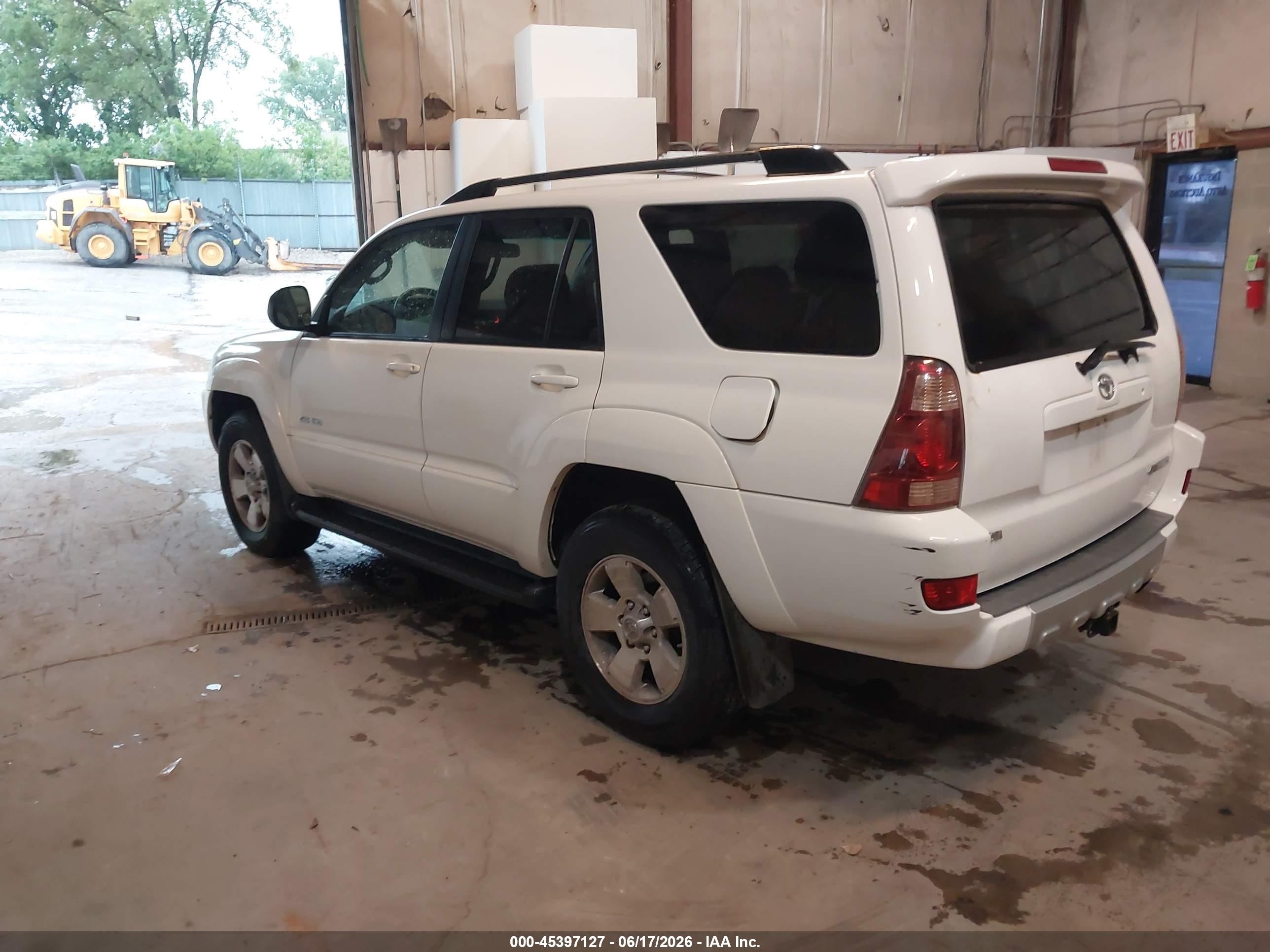 2004 Toyota 4runner Sr5 V6 White vin: JTEBU14R840022082