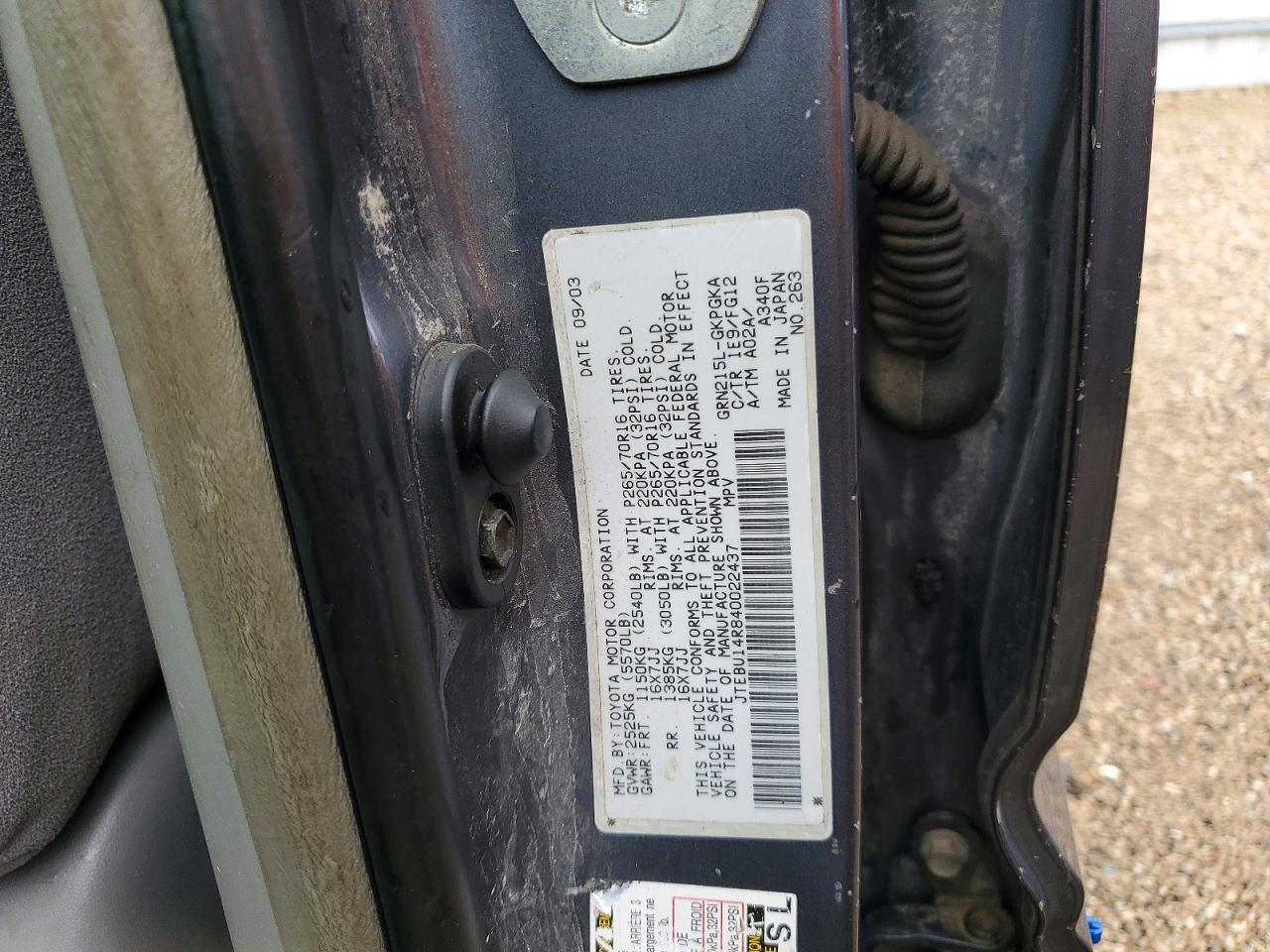2004 Toyota 4runner Sr5 Gray vin: JTEBU14R840022437