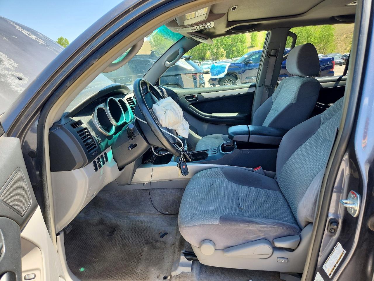 2005 Toyota 4runner Sr5 Gray vin: JTEBU14R850059926