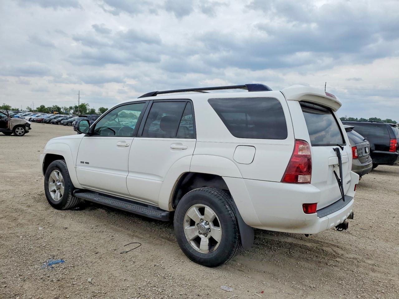 2005 Toyota 4runner Sr5 White vin: JTEBU14R858035658