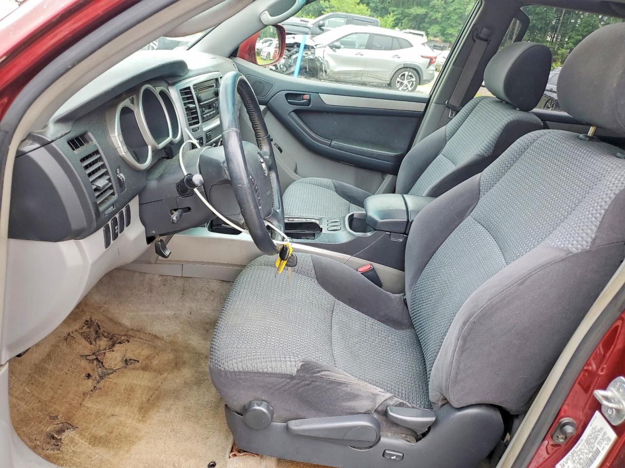2005 Toyota 4runner Sport Edition Red vin: JTEBU14R858050600