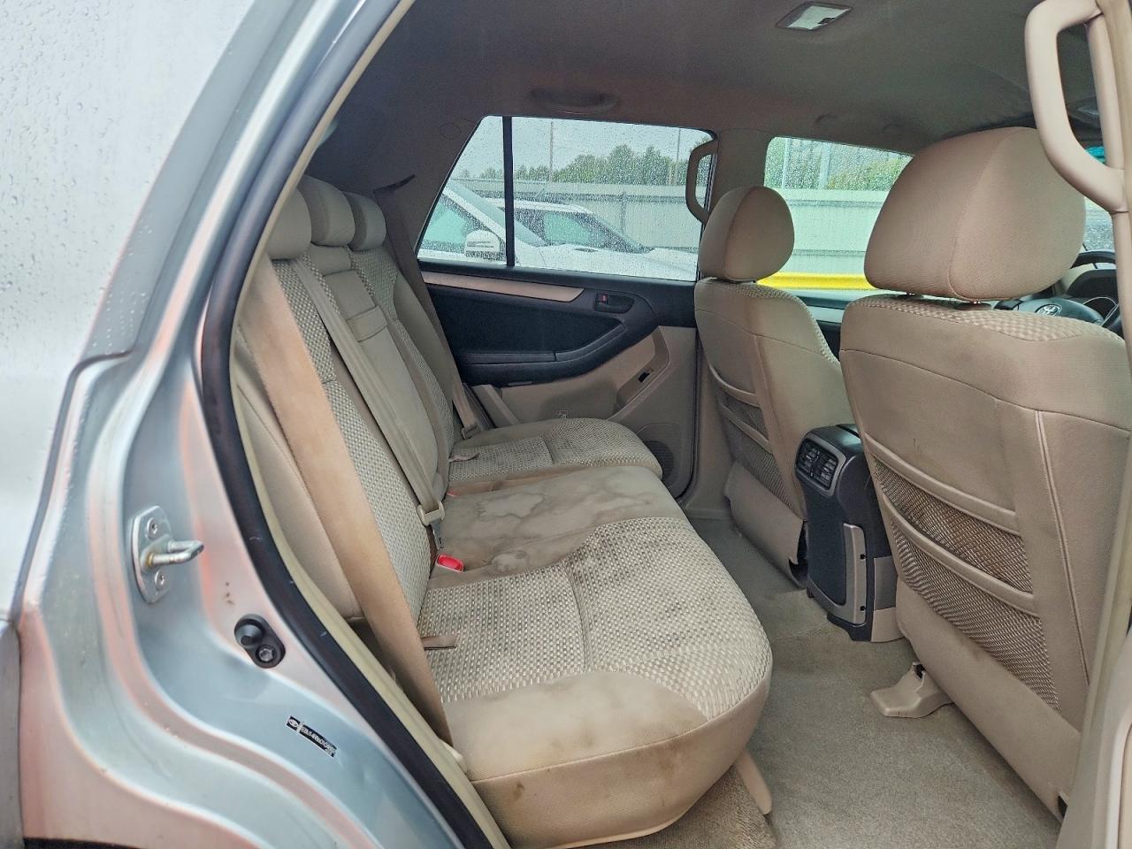 2006 Toyota 4runner Sr5 Silver vin: JTEBU14R860104607