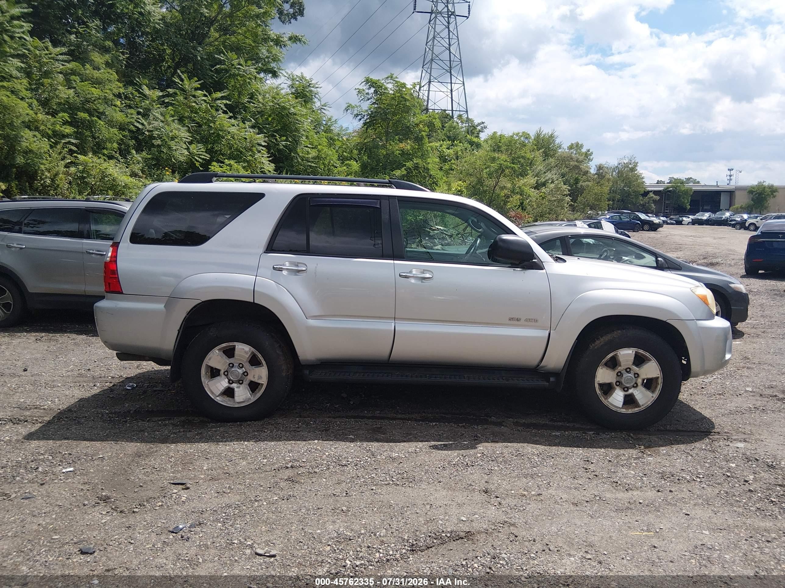 2007 Toyota 4runner Sr5 Silver vin: JTEBU14R870107878