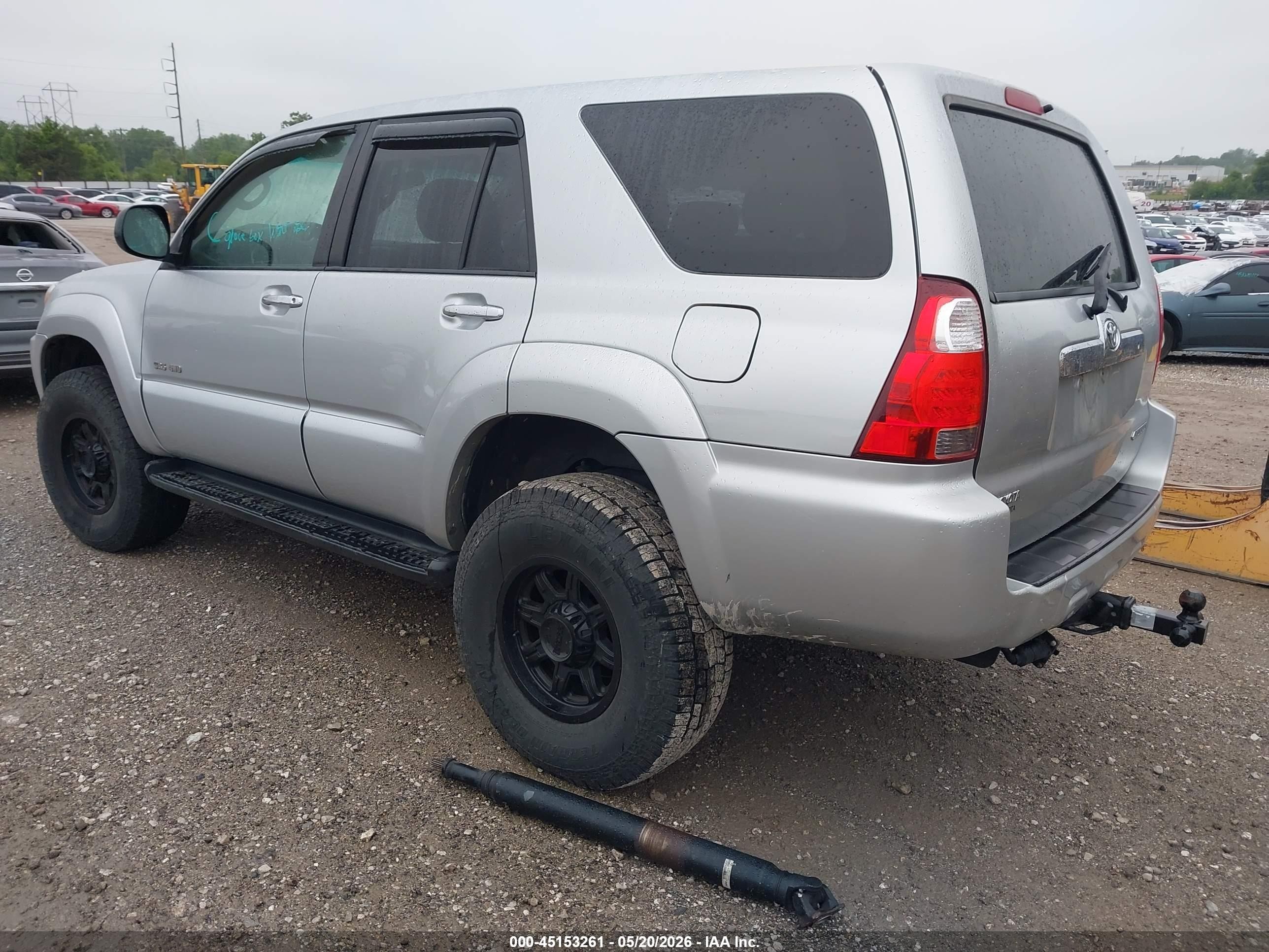 2007 Toyota 4runner Sr5 V6 Silver vin: JTEBU14R870120744