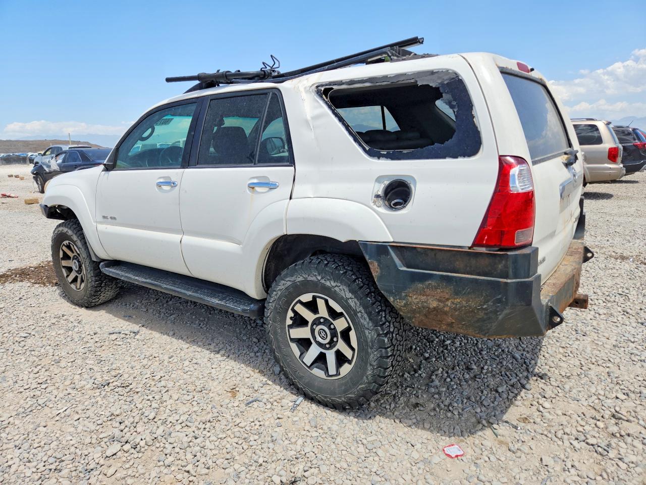 2007 Toyota 4runner Sr5 White vin: JTEBU14R870125944