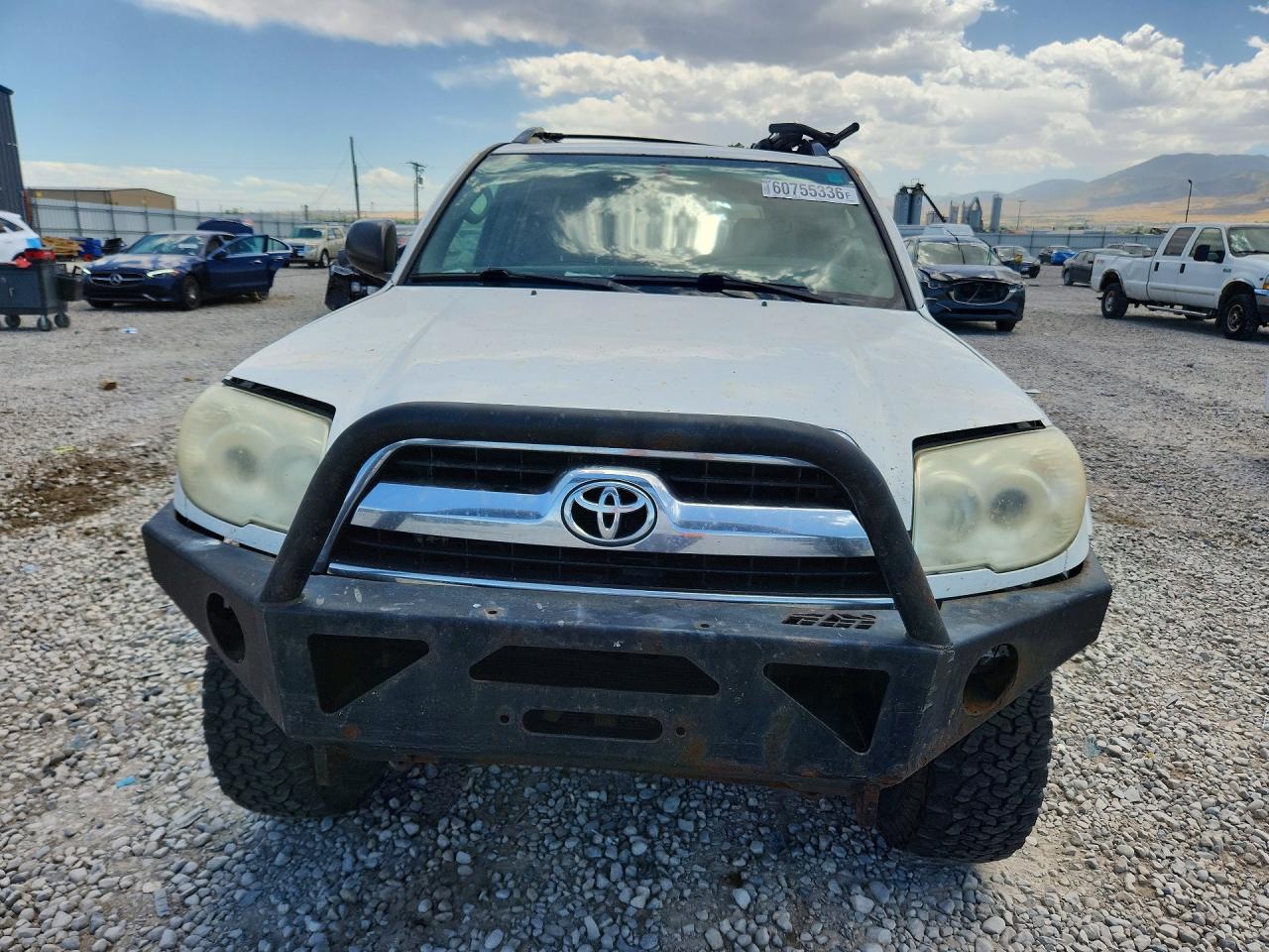 2007 Toyota 4runner Sr5 White vin: JTEBU14R870125944