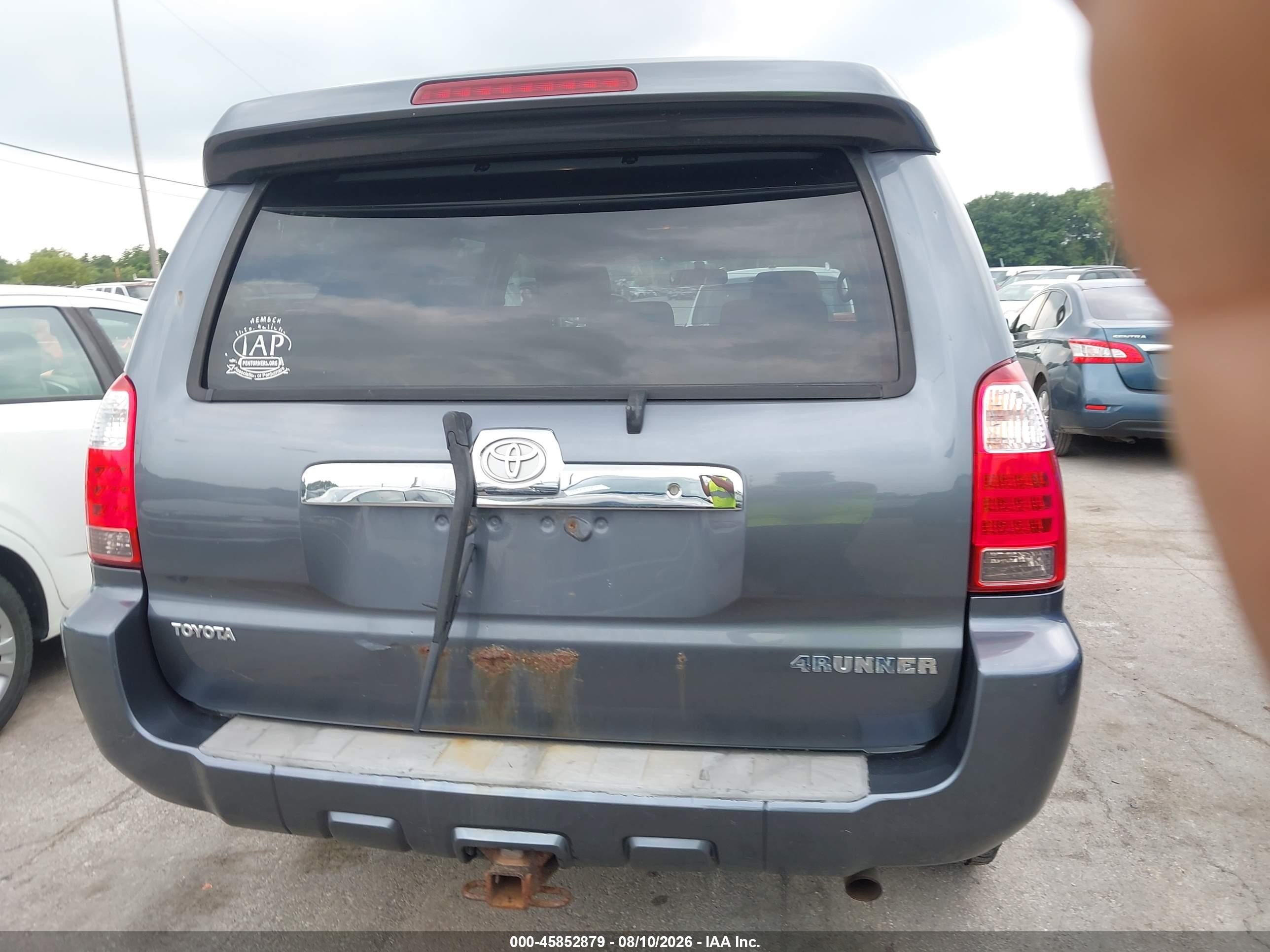 2008 Toyota 4runner Sr5 V6 Gray vin: JTEBU14R880132054