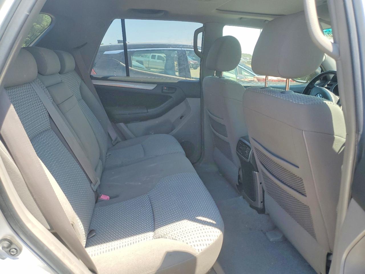 2008 Toyota 4runner Sr5 Серебряный vin: JTEBU14R88K022626