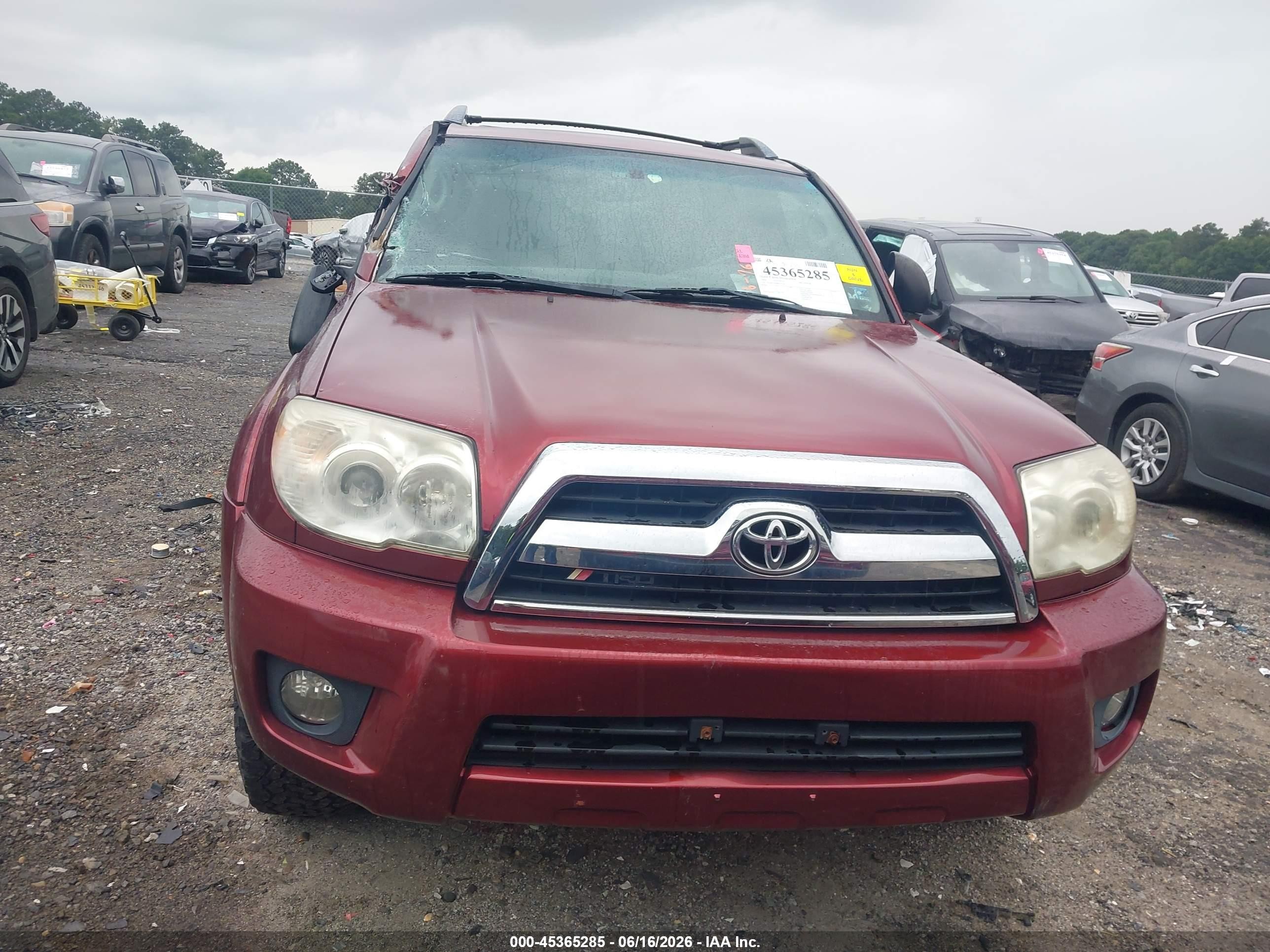 2008 Toyota 4runner Sr5 V6 Burgundy vin: JTEBU14R88K034744