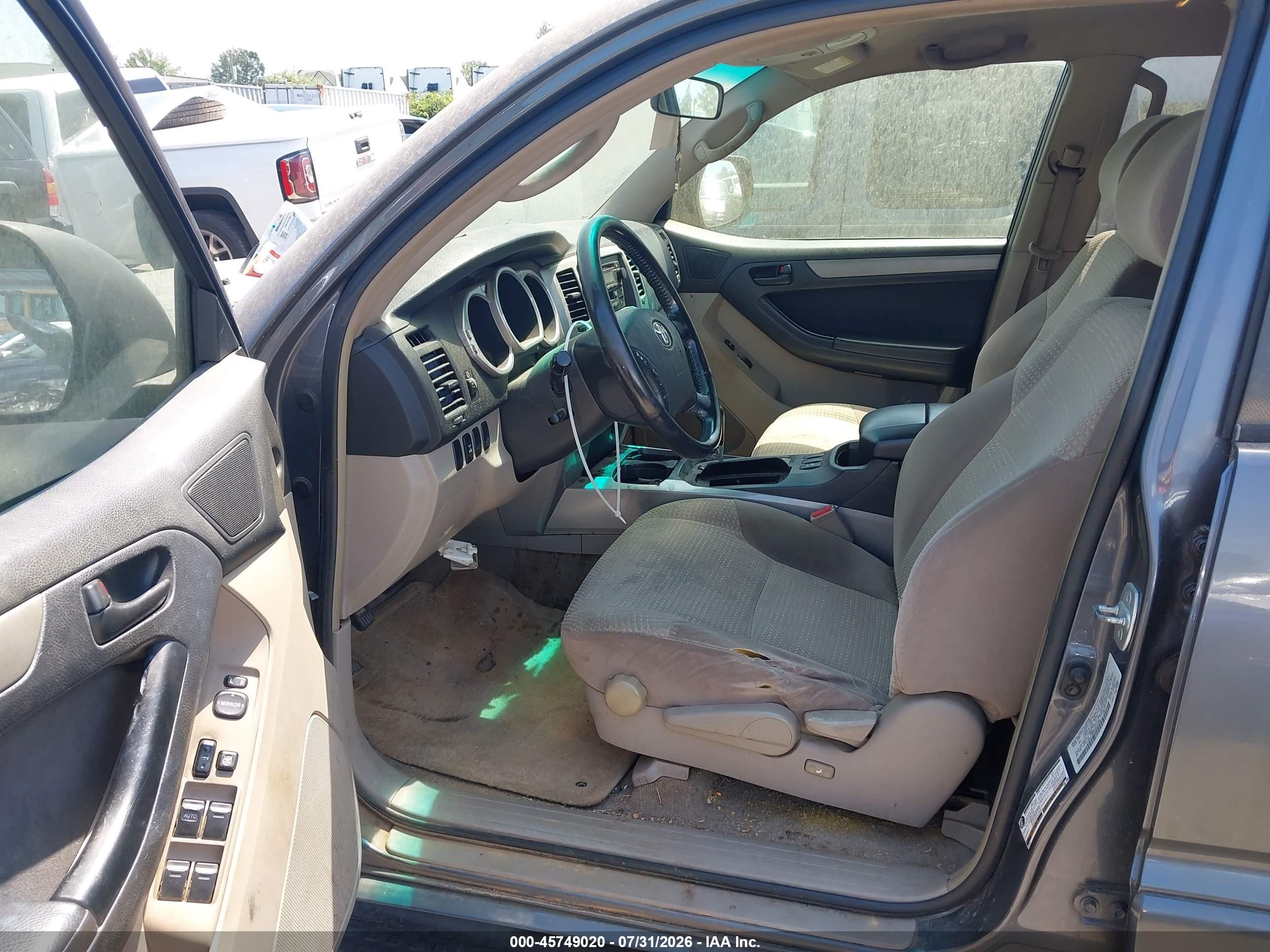 2004 Toyota 4runner Sr5 V6 Gray vin: JTEBU14R940041224