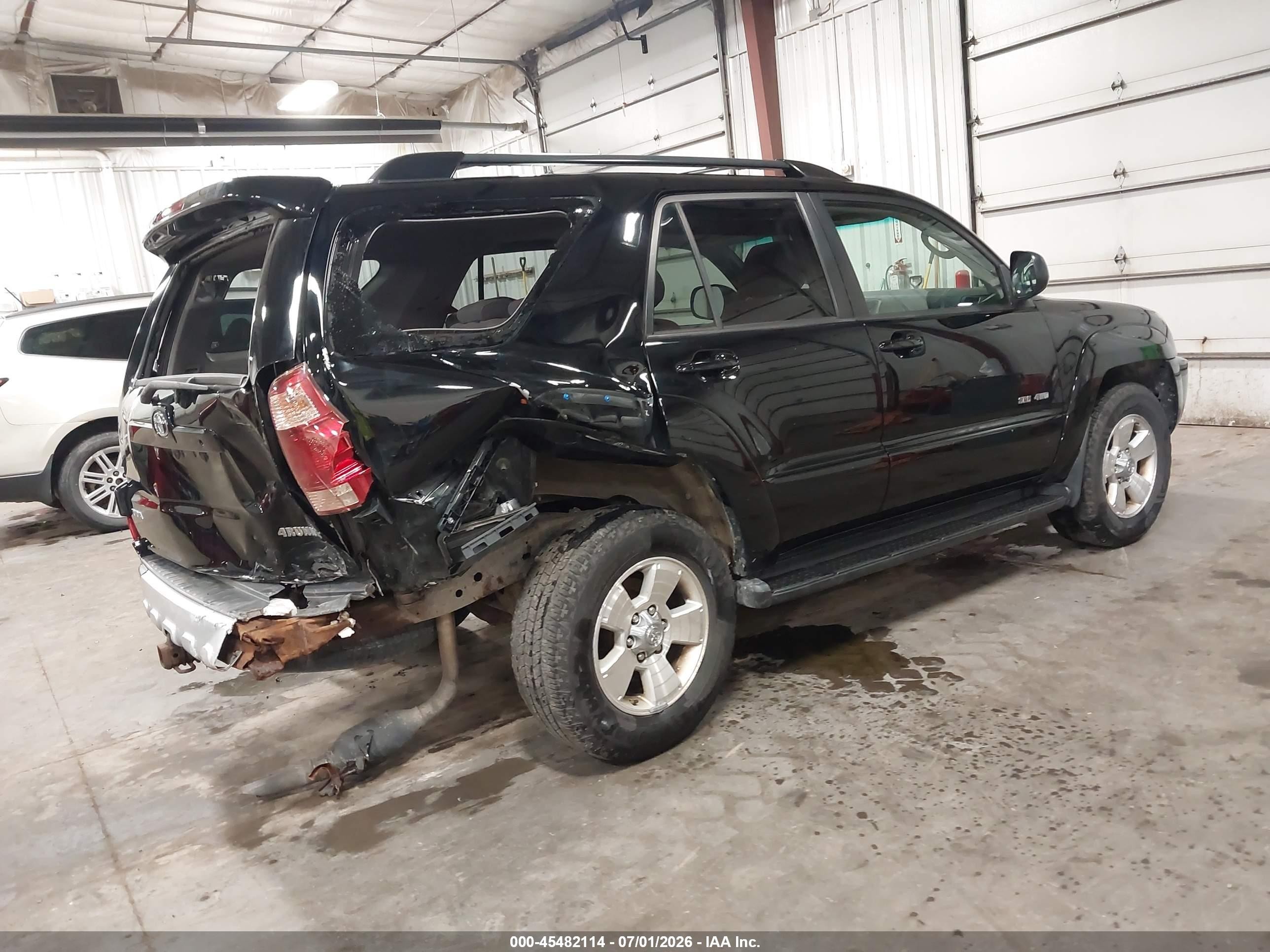 2004 Toyota 4runner Sr5 V6 Black vin: JTEBU14R940044107