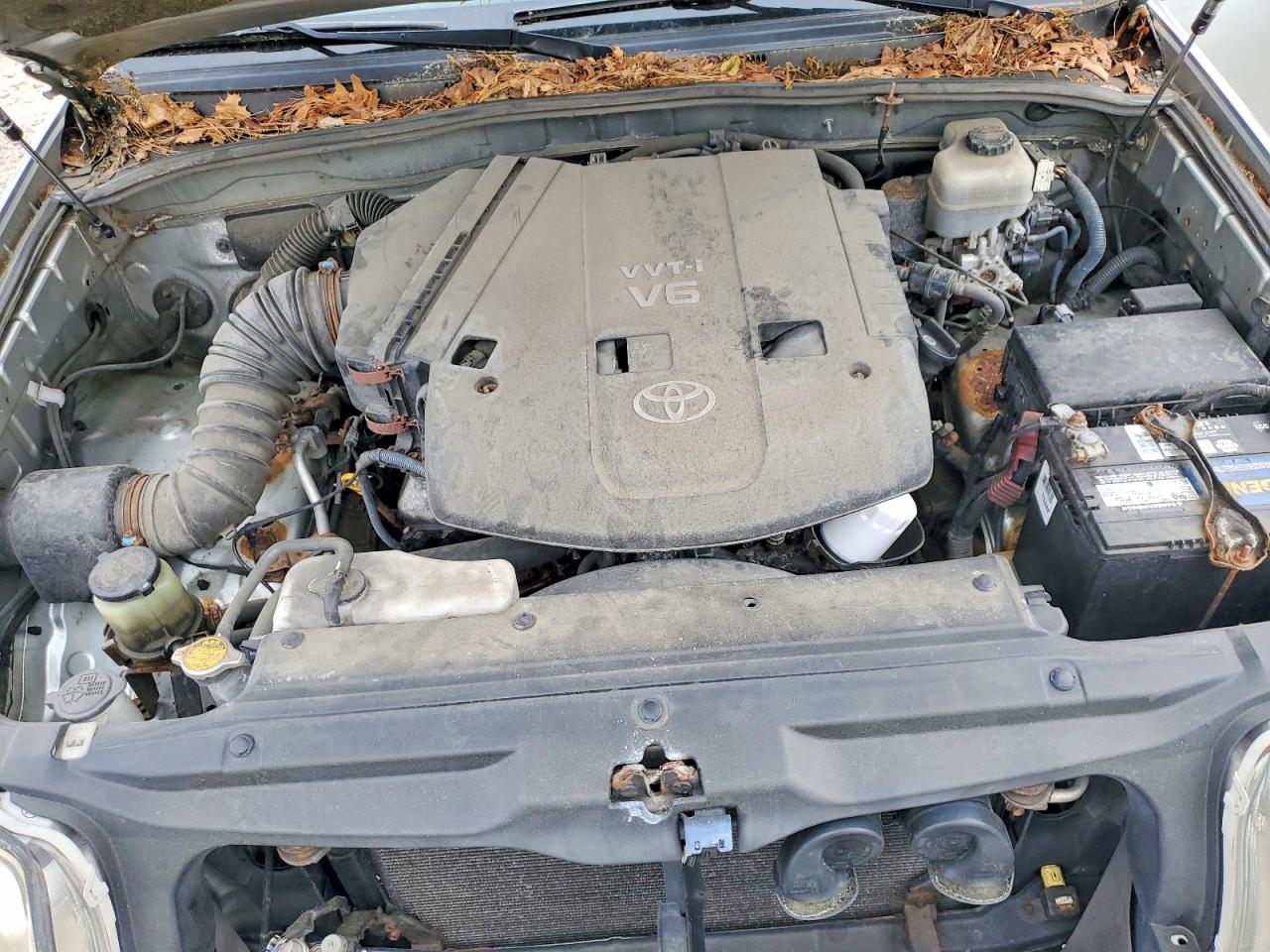 2005 Toyota 4runner Sr5 Silver vin: JTEBU14R950057246