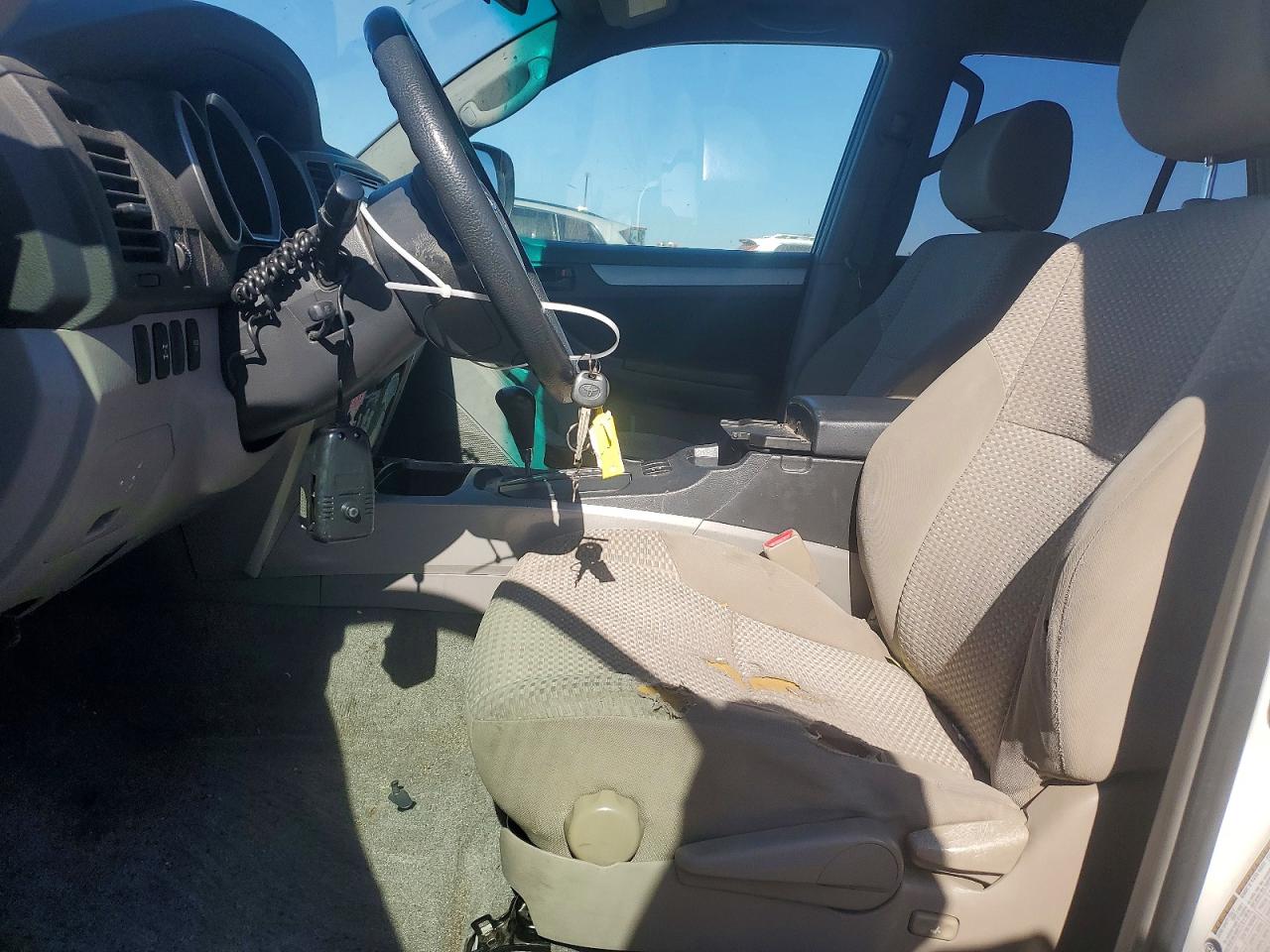 2006 Toyota 4runner Sr5 White vin: JTEBU14R960090958