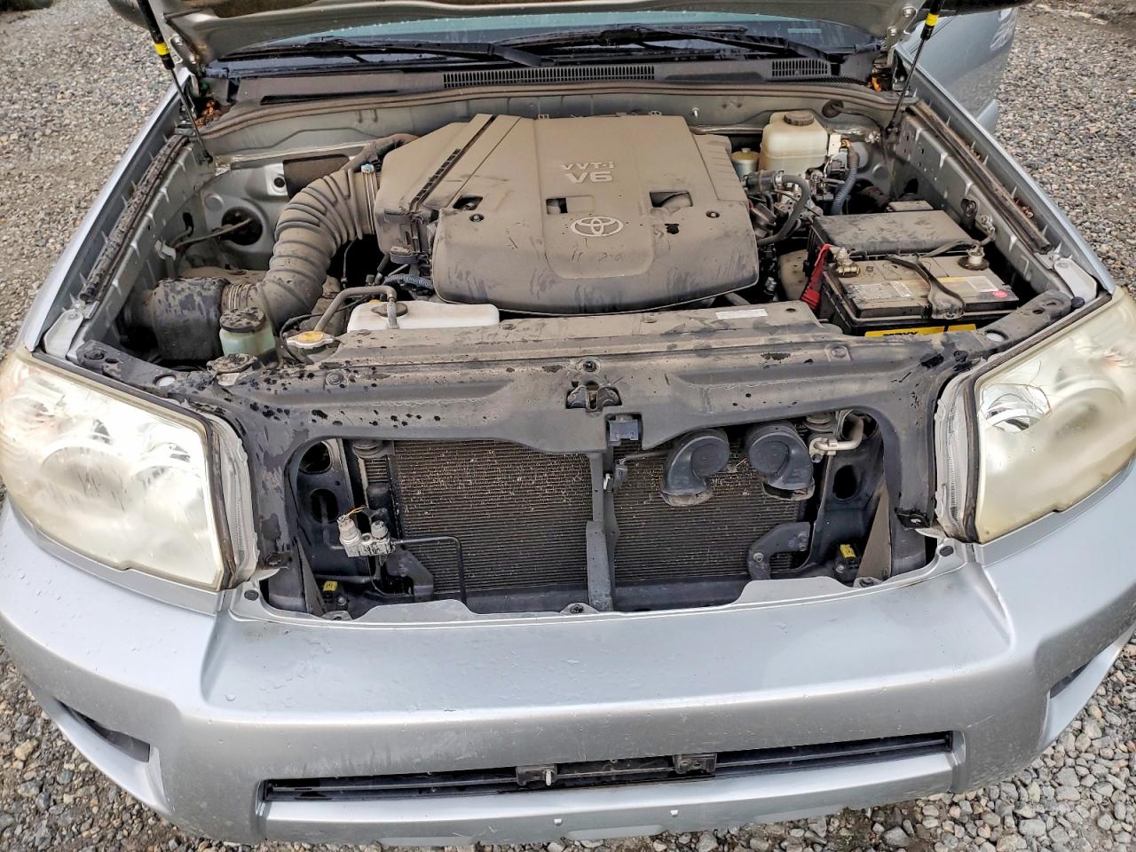 2007 Toyota 4runner Sr5 Silver vin: JTEBU14R970119599