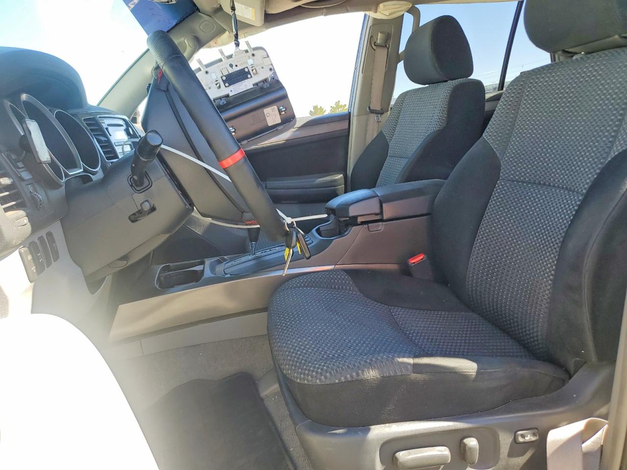 2007 Toyota 4runner Sport Edition Белый vin: JTEBU14R970120073