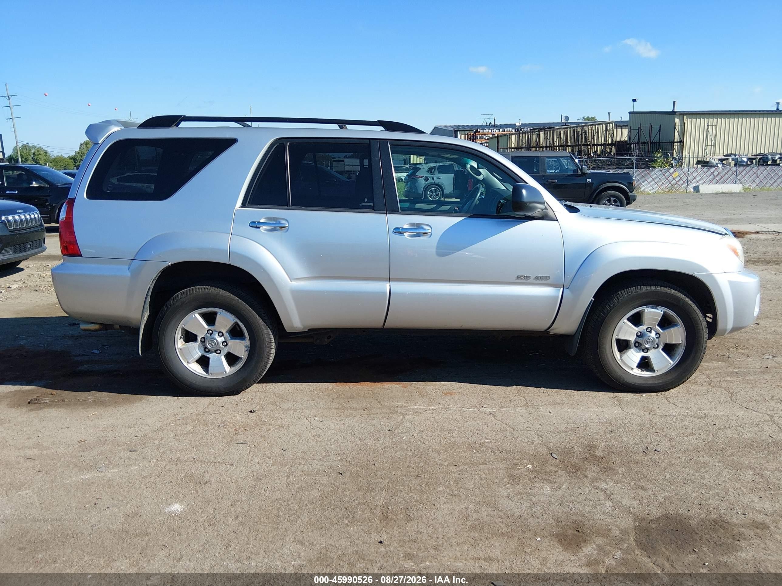 2008 Toyota 4runner Sr5 V6 Серебряный vin: JTEBU14R98K013627