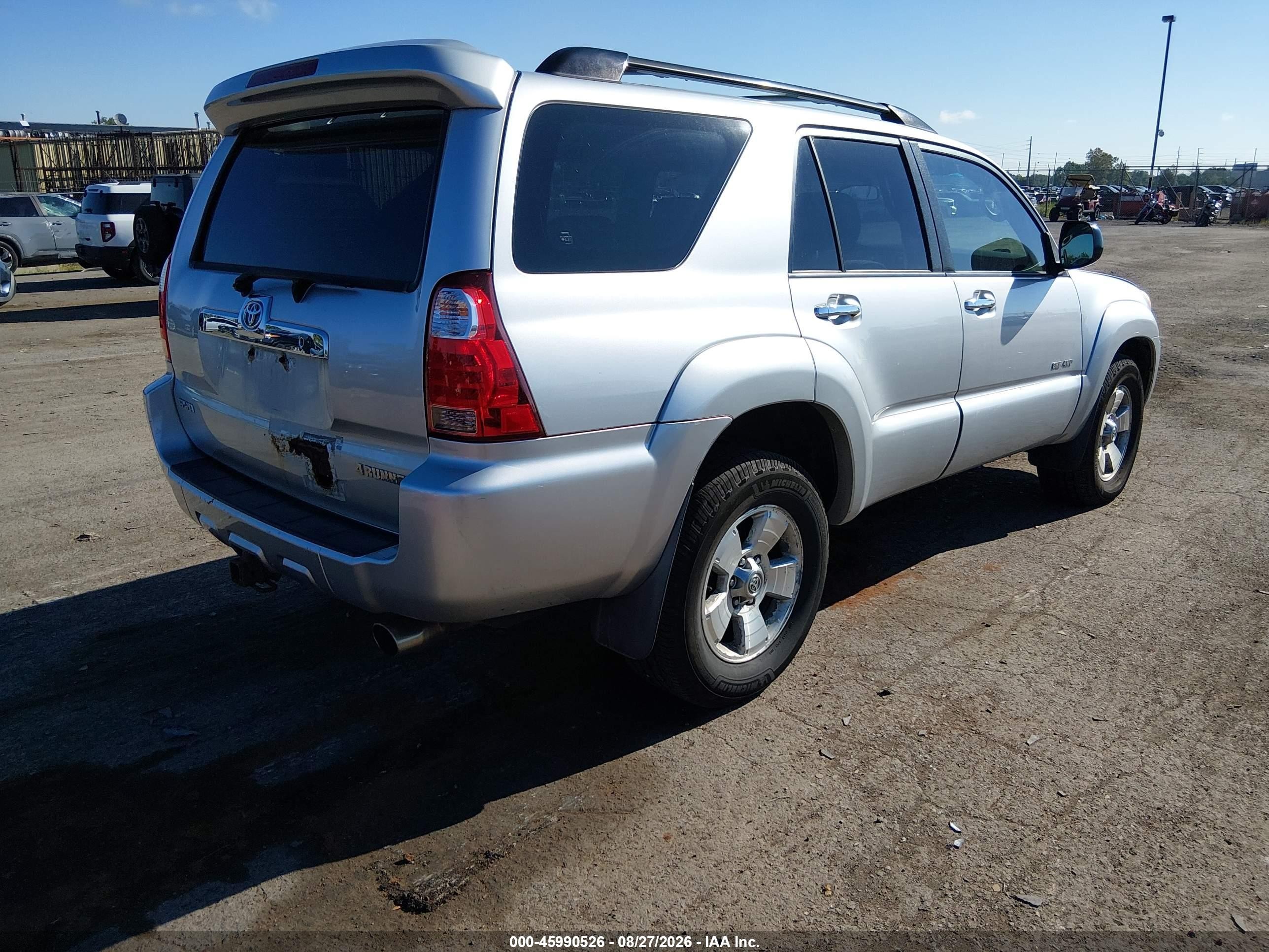 2008 Toyota 4runner Sr5 V6 Серебряный vin: JTEBU14R98K013627