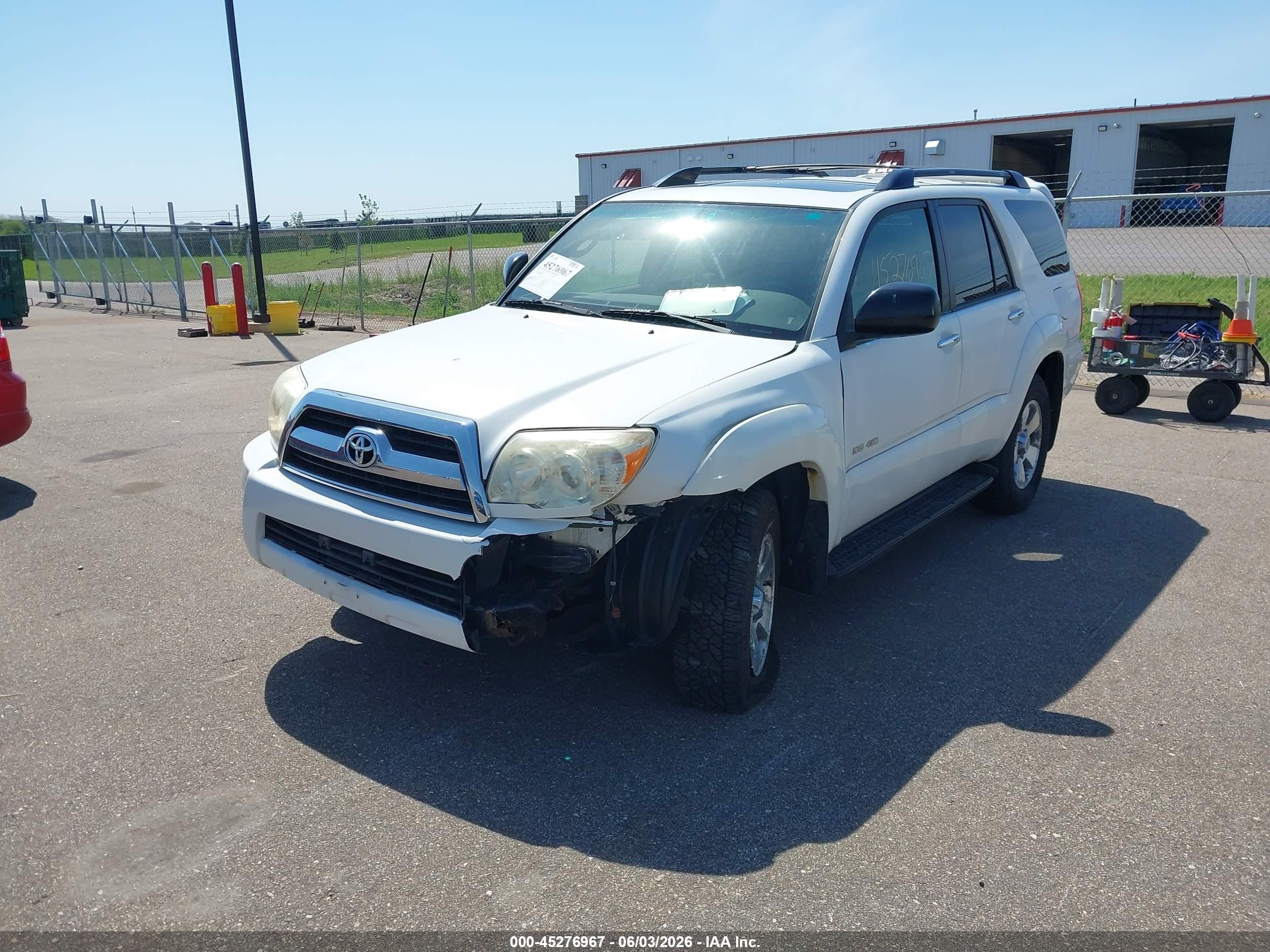 2008 Toyota 4runner Sr5 V6 White vin: JTEBU14R98K028998