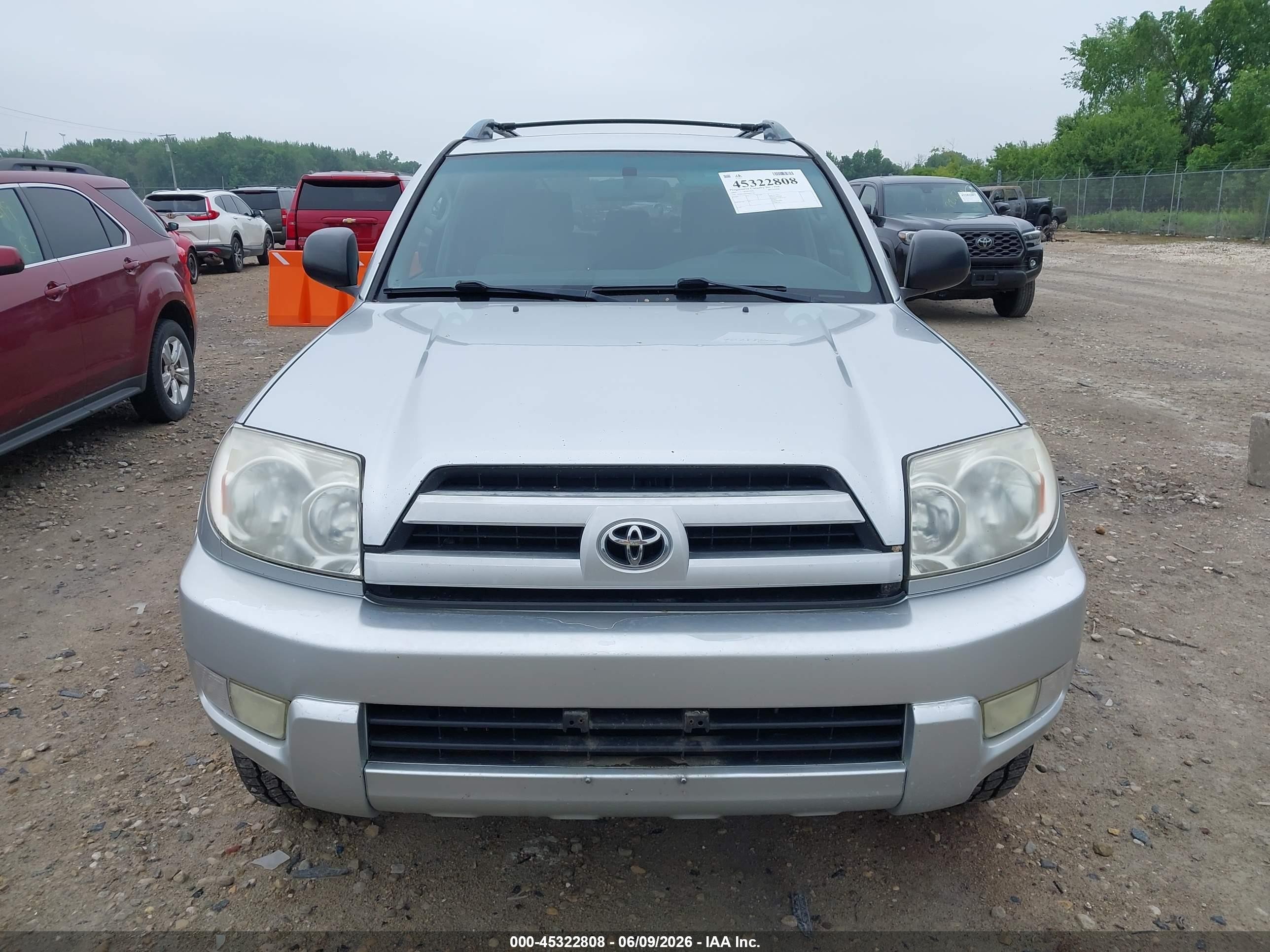 2004 Toyota 4runner Sr5 V6 Silver vin: JTEBU14RX40037795
