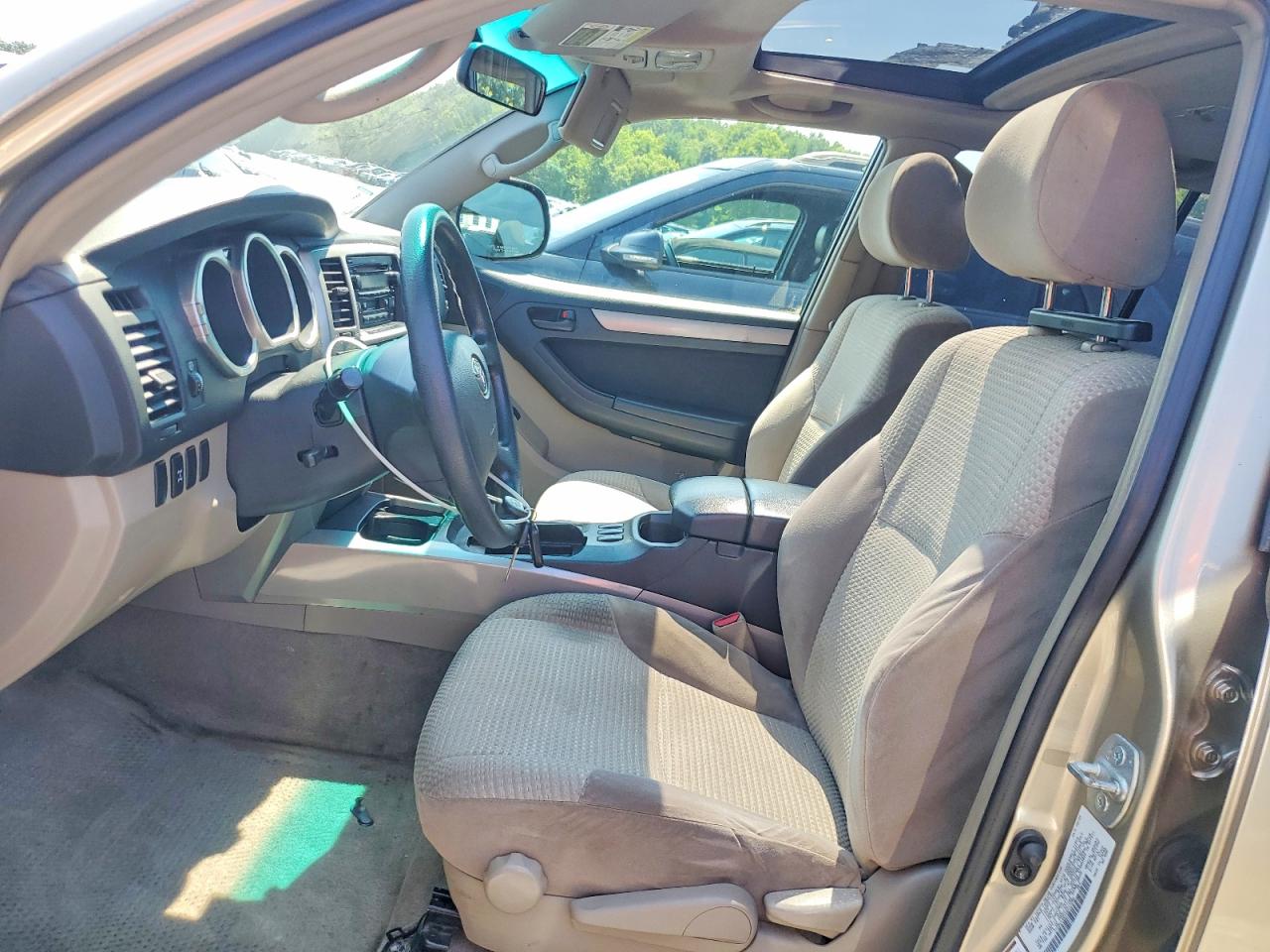 2005 Toyota 4runner Sr5 Gold vin: JTEBU14RX58043986