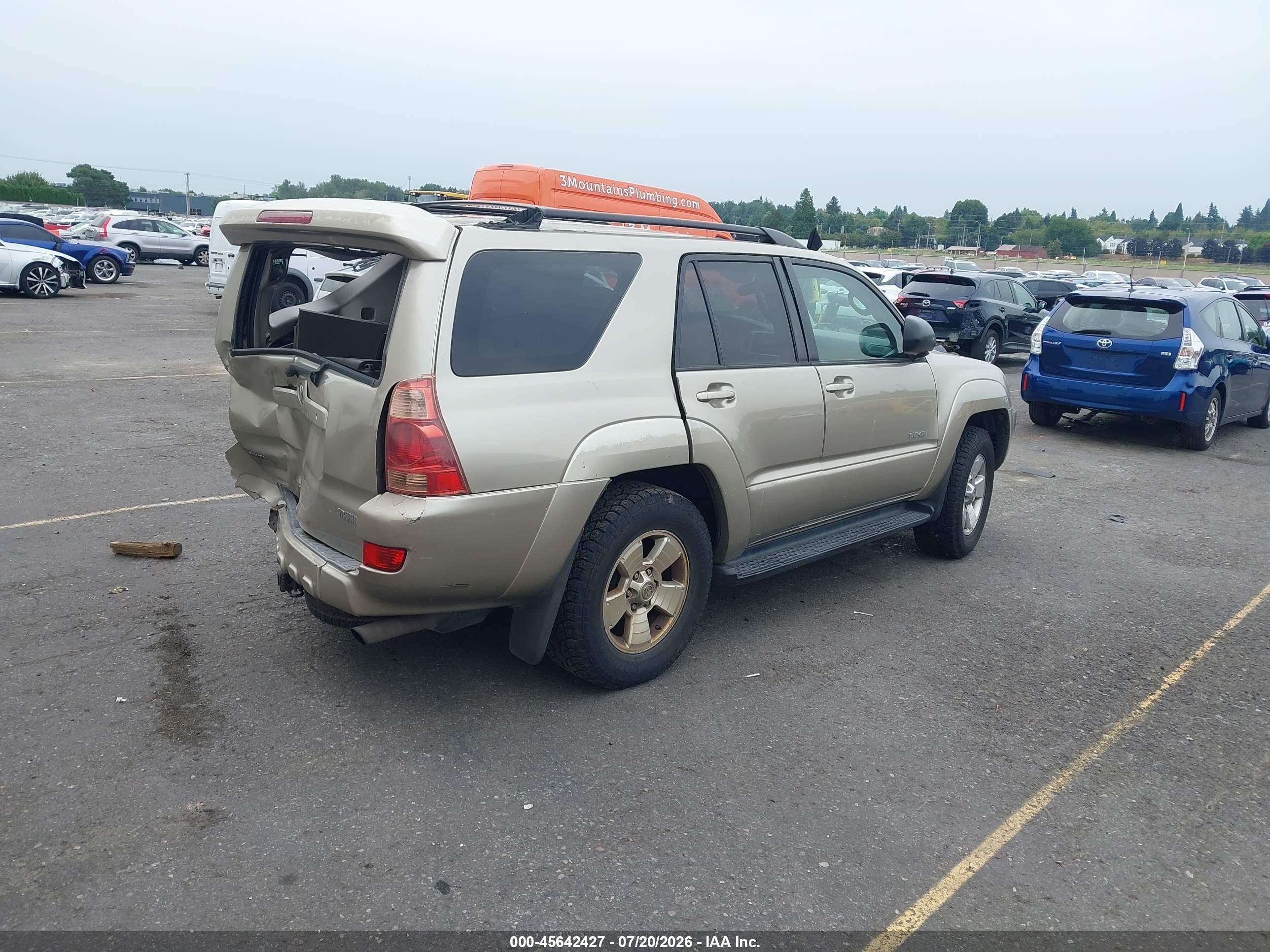 2005 Toyota 4runner Sr5 V6 Gold vin: JTEBU14RX58045558