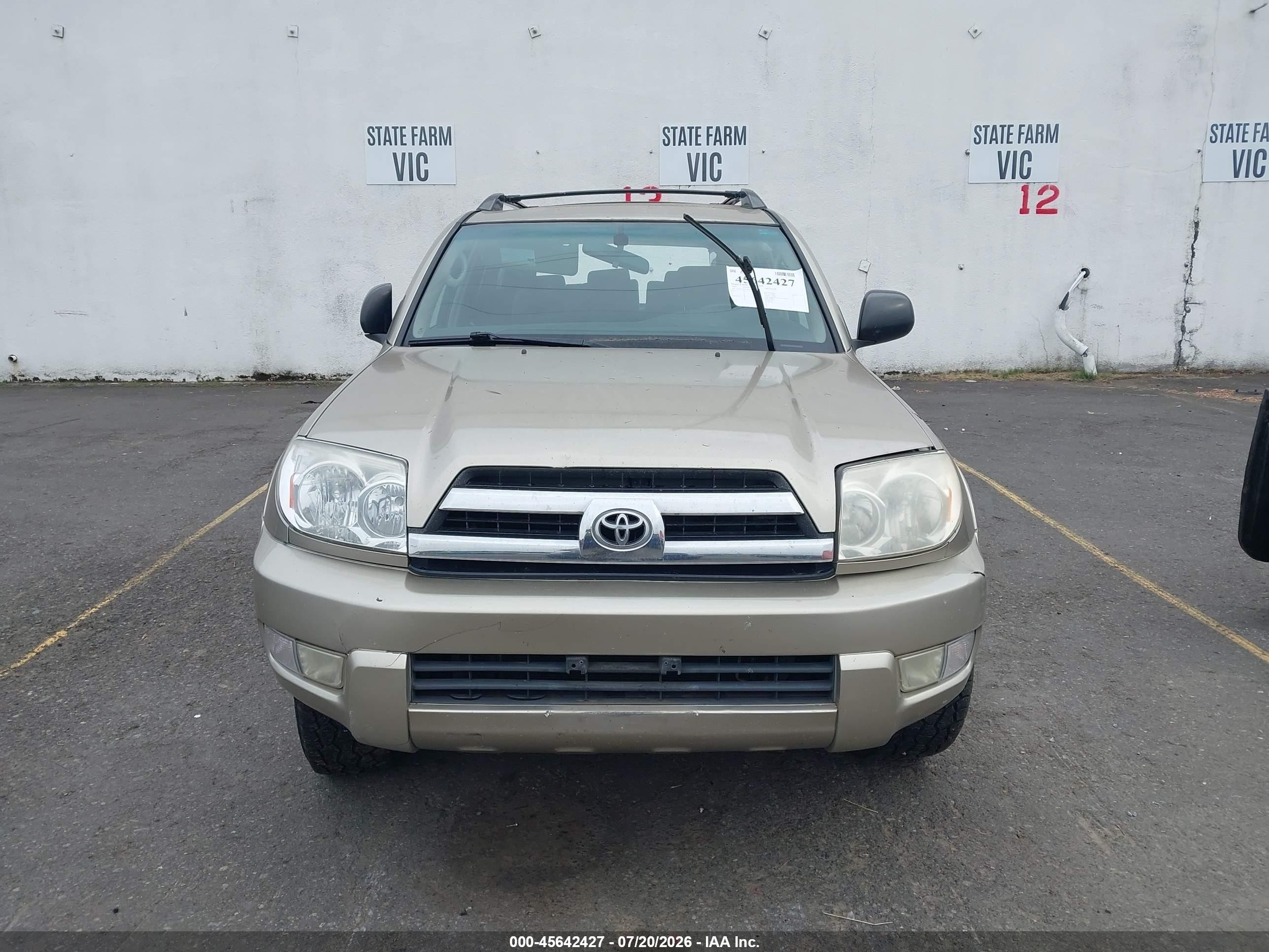 2005 Toyota 4runner Sr5 V6 Gold vin: JTEBU14RX58045558