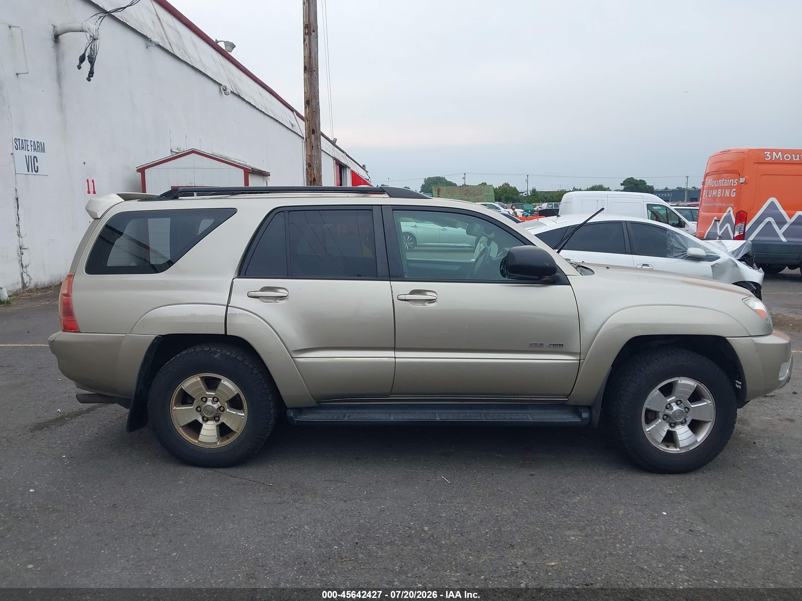 2005 Toyota 4runner Sr5 V6 Gold vin: JTEBU14RX58045558