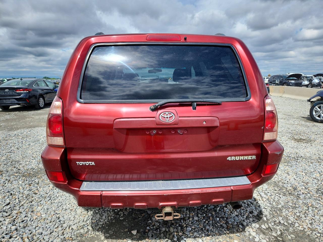 2005 Toyota 4 Runner Red vin: JTEBU14RX58048833