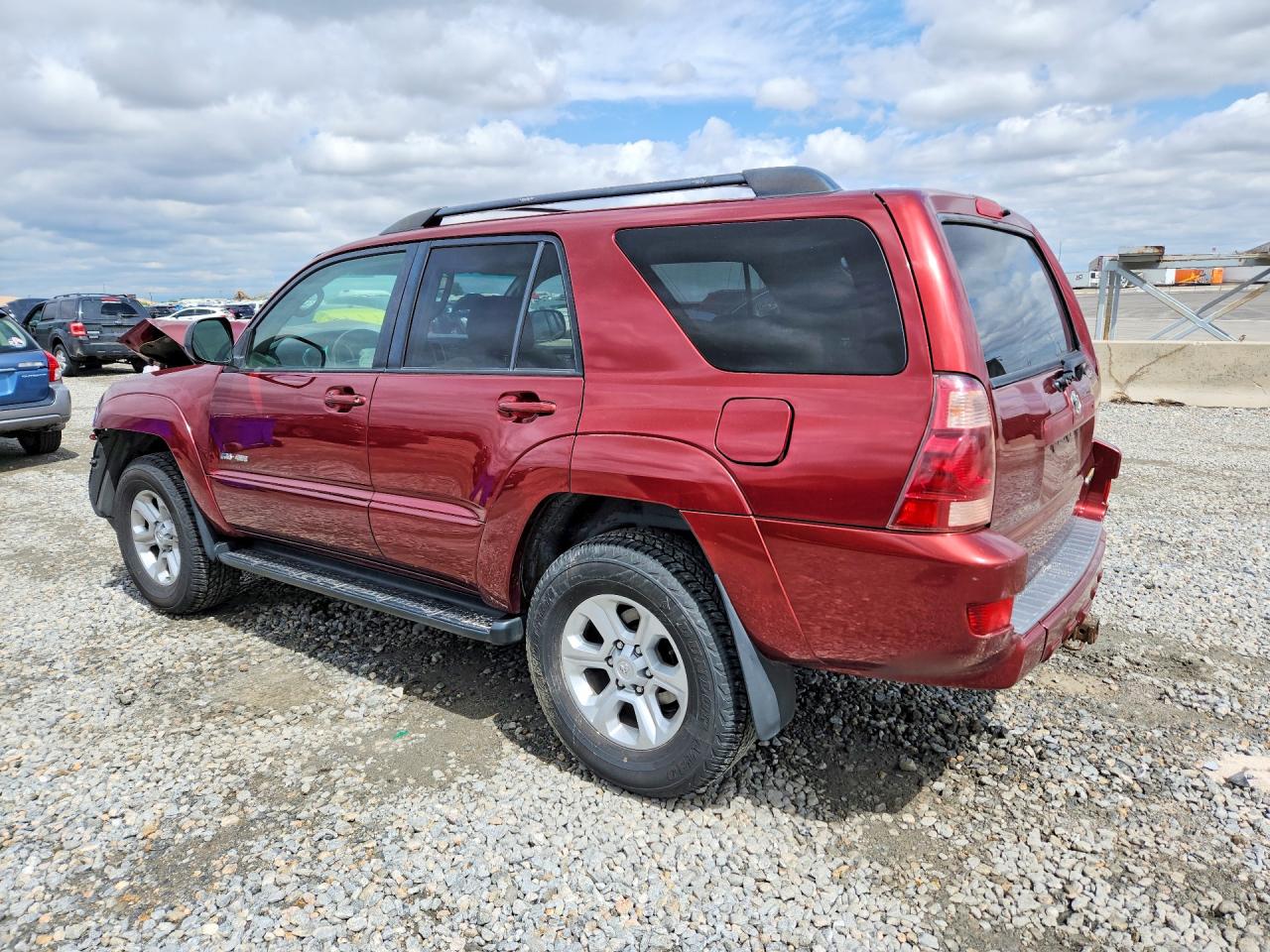 2005 Toyota 4 Runner Red vin: JTEBU14RX58048833
