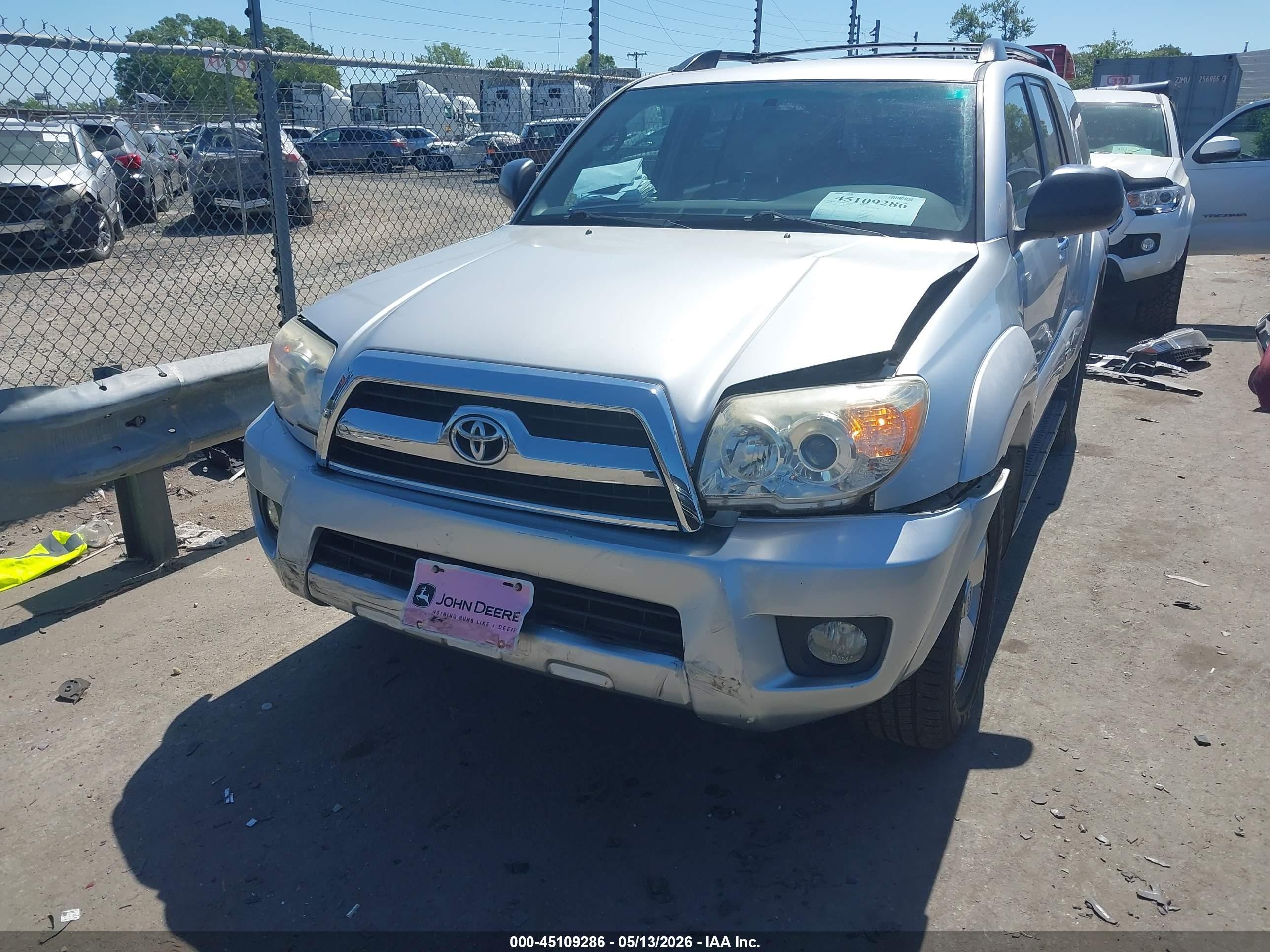 2006 Toyota 4runner Sr5 Серебряный vin: JTEBU14RX60083789