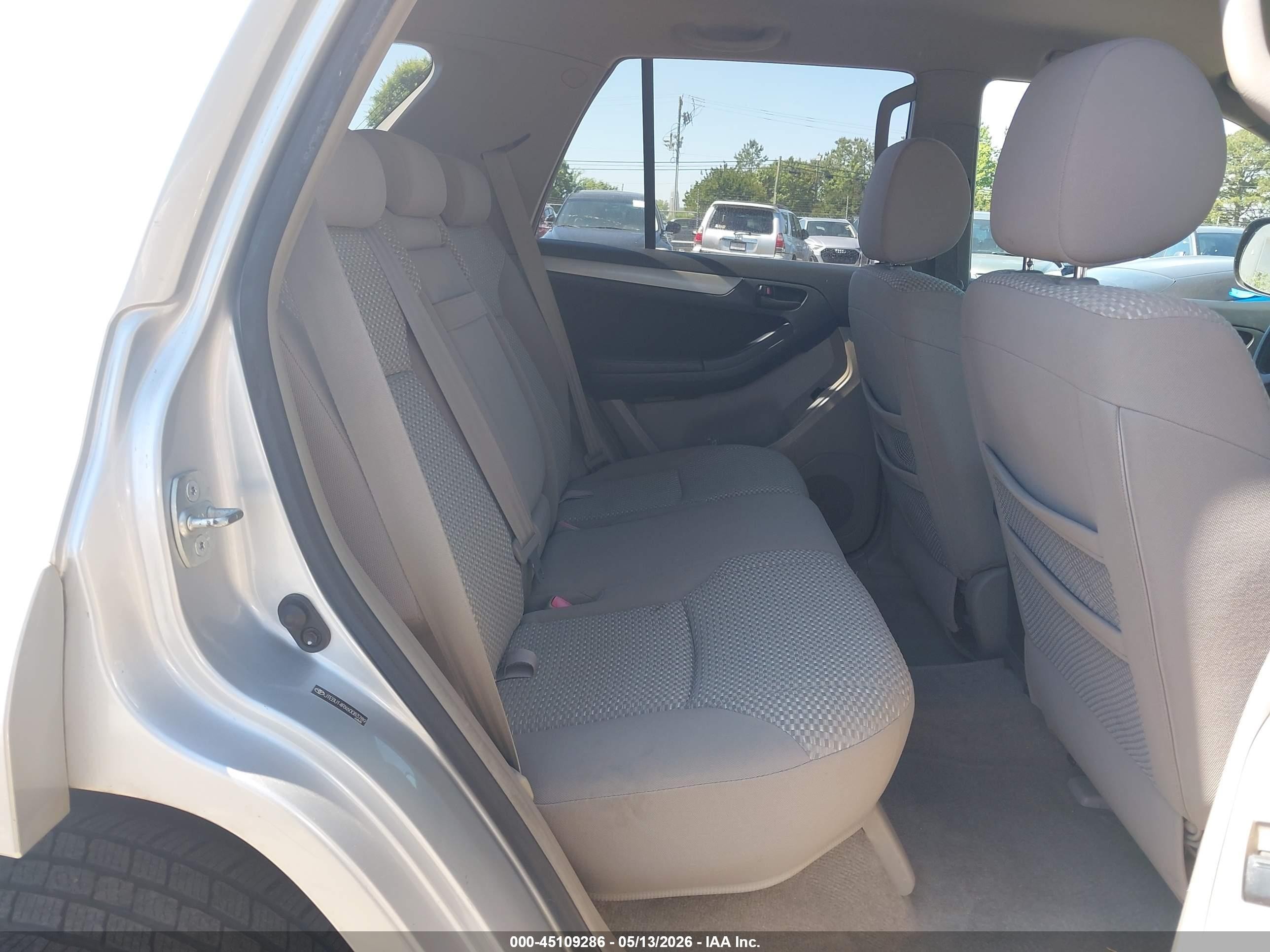 2006 Toyota 4runner Sr5 Серебряный vin: JTEBU14RX60083789