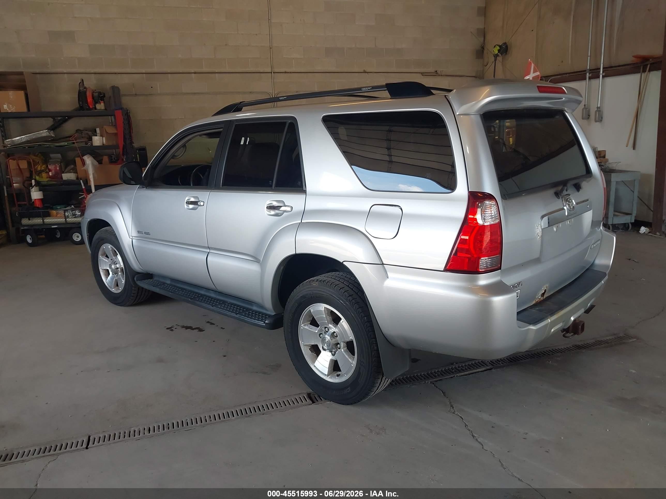 2006 Toyota 4runner Sr5 V6 Silver vin: JTEBU14RX60098261