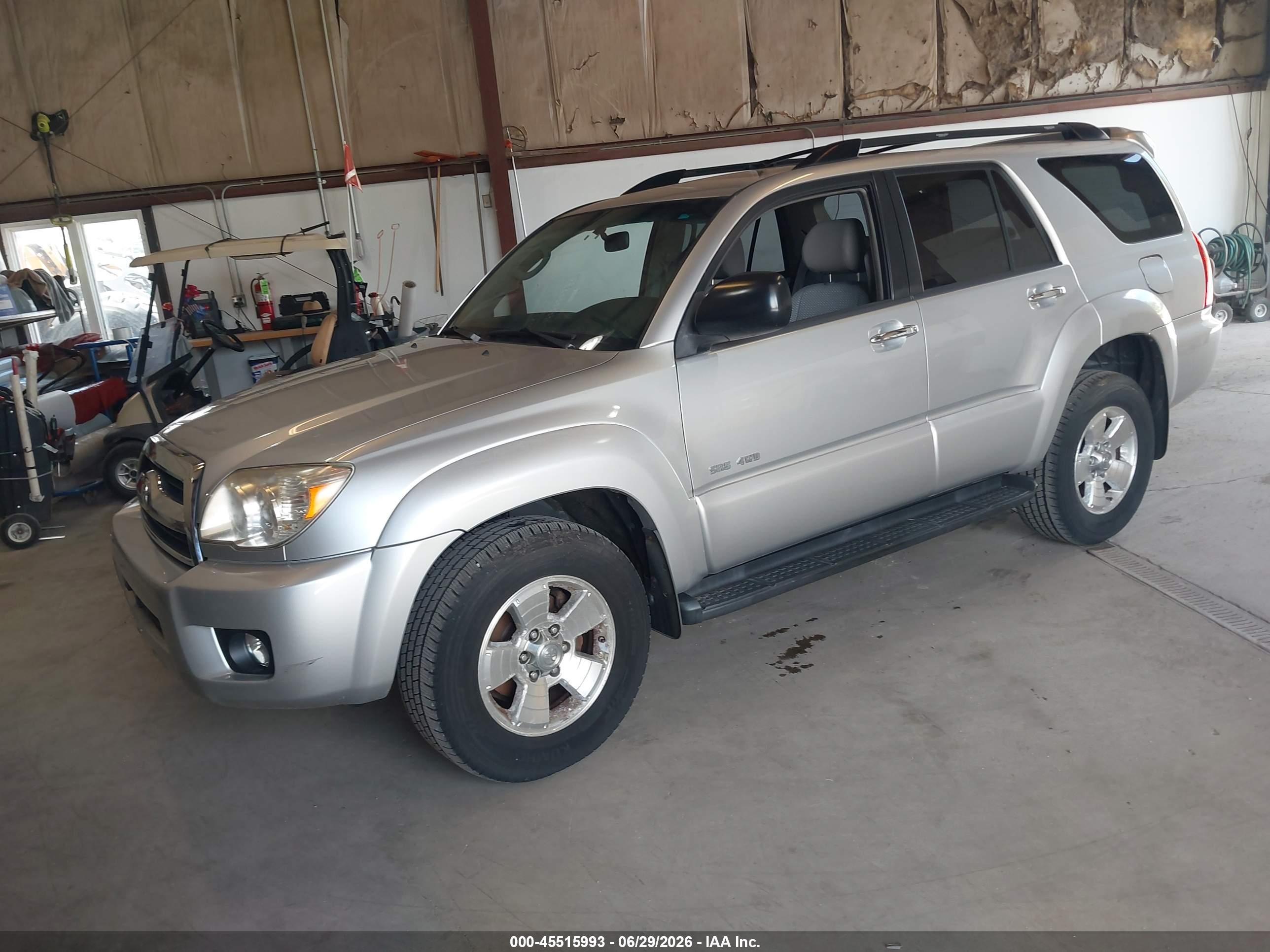 2006 Toyota 4runner Sr5 V6 Silver vin: JTEBU14RX60098261