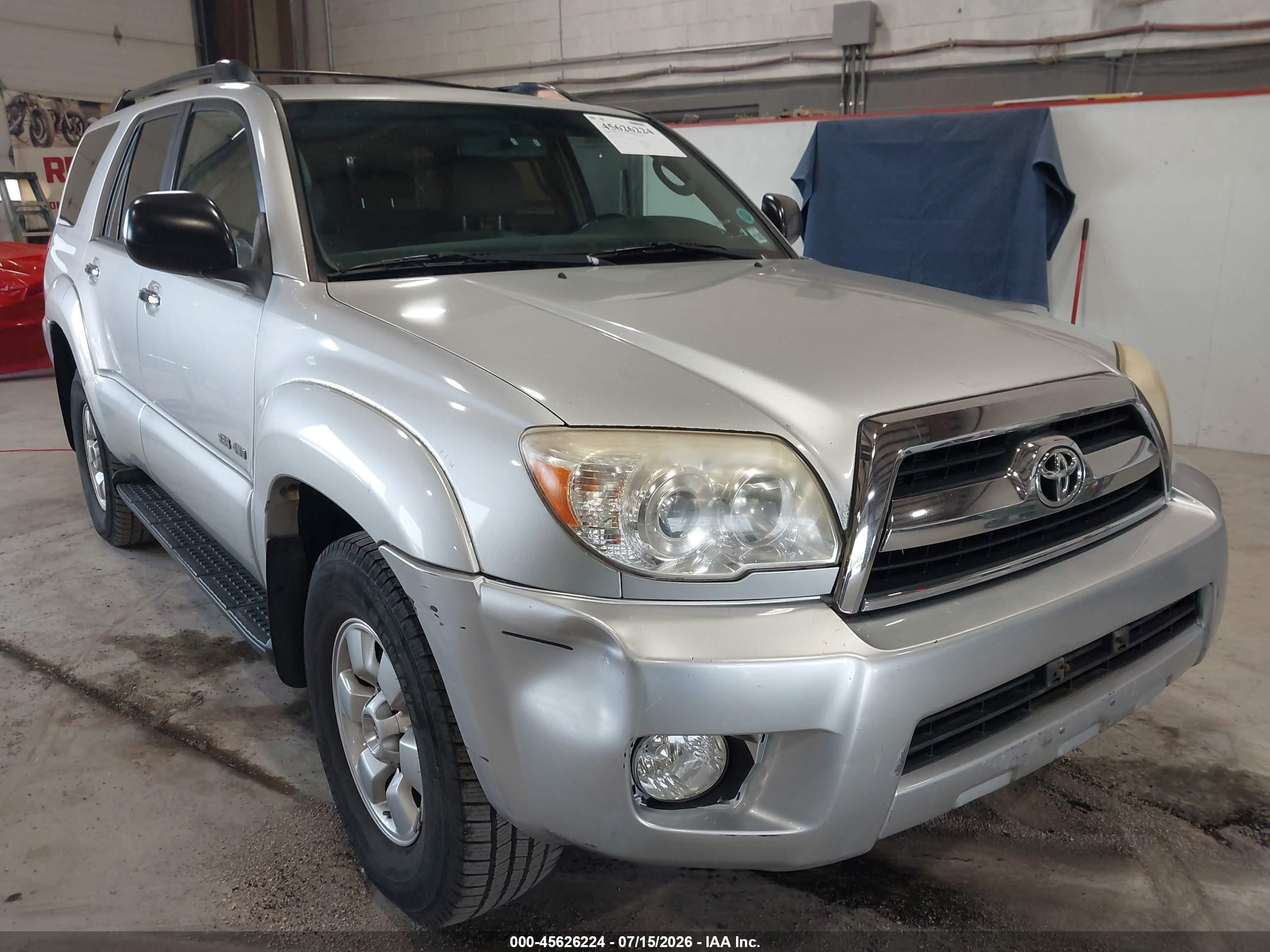 2007 Toyota 4runner Sr5 Silver vin: JTEBU14RX78092141