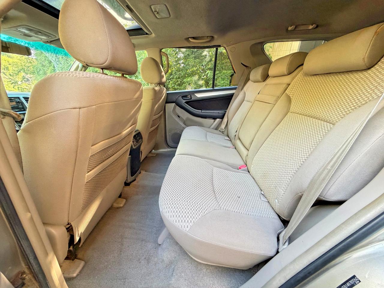 2007 Toyota 4runner Sr5 Gold vin: JTEBU14RX78092642
