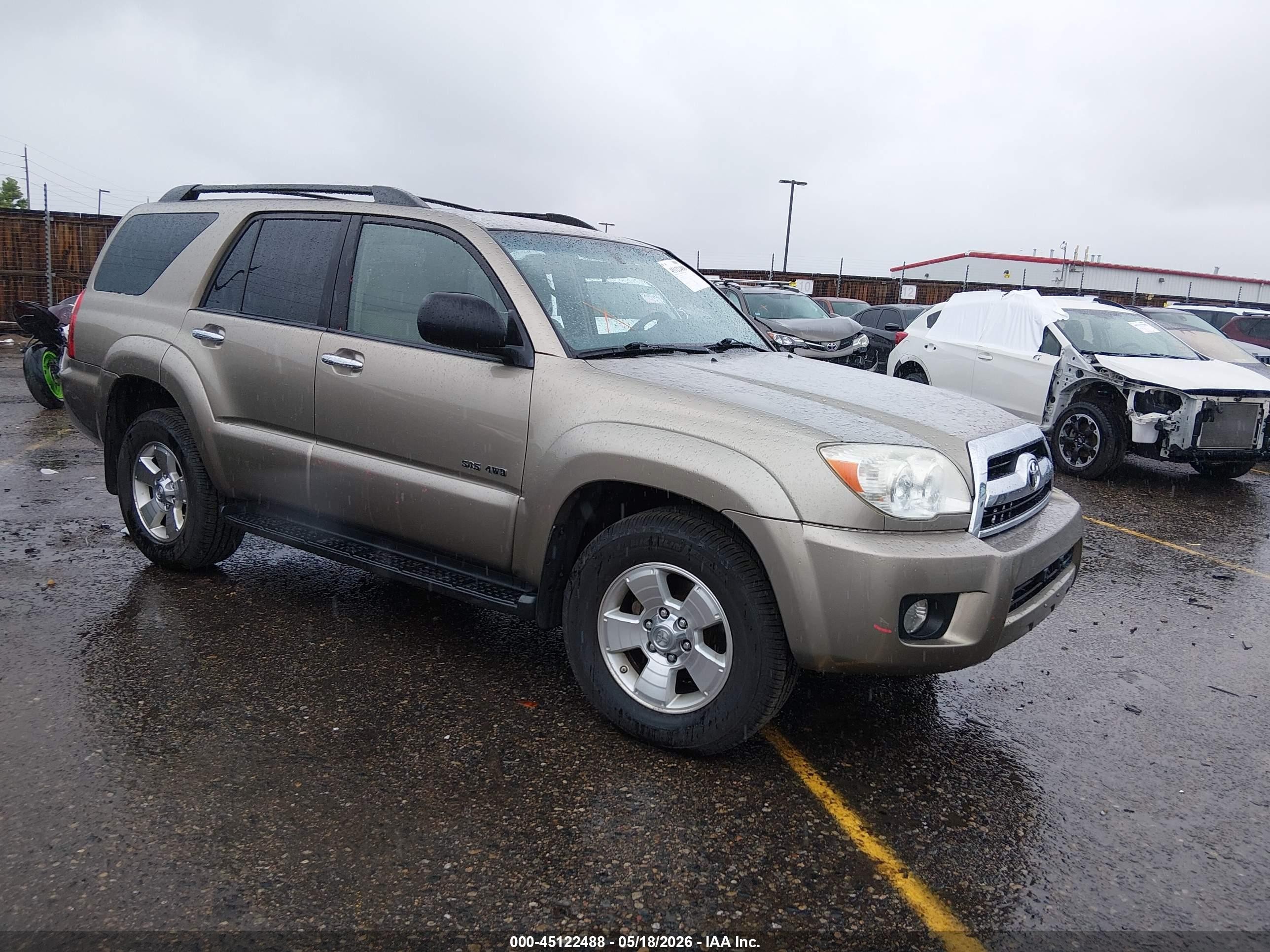 2007 Toyota 4runner Sr5 V6 Gold vin: JTEBU14RX78096867