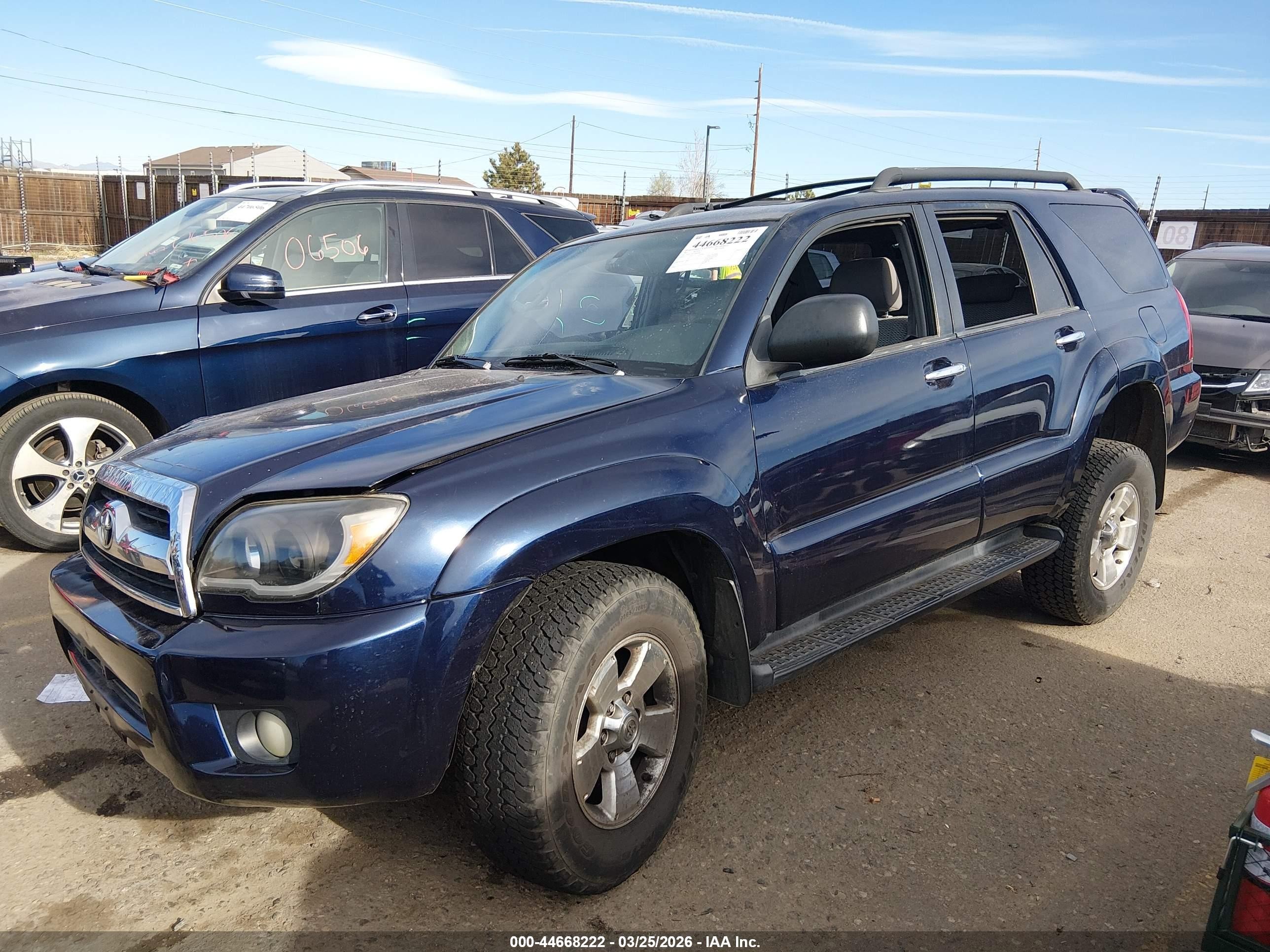 2007 Toyota 4runner Sr5 V6 Dark Blue vin: JTEBU14RX78098568