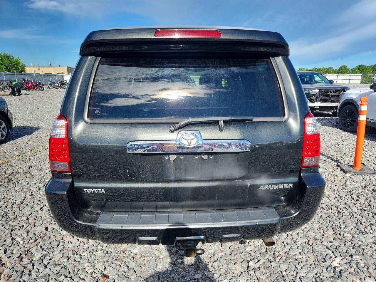 2008 Toyota 4runner Sr5 Charcoal vin: JTEBU14RX88108923