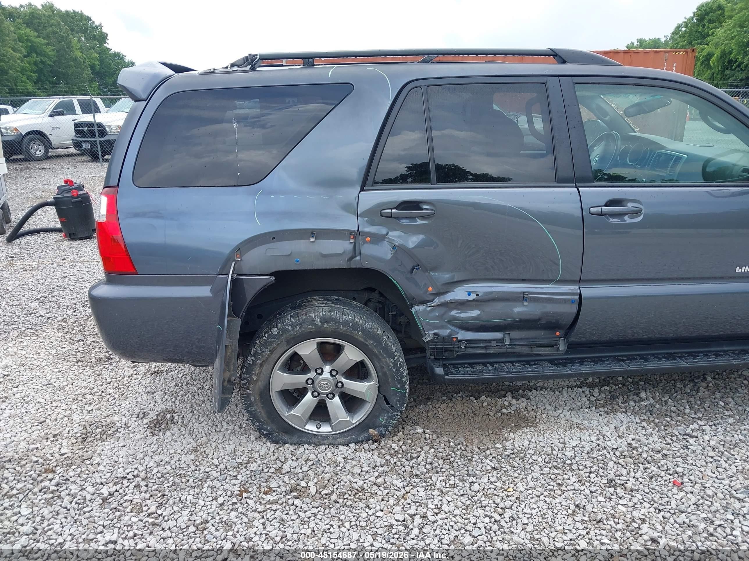 2007 Toyota 4runner Limited V6 Silver vin: JTEBU17R078094430