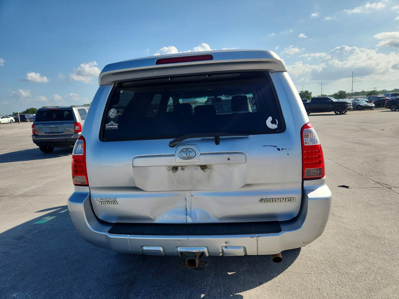 2008 Toyota 4runner Limited Silver vin: JTEBU17R08K032126