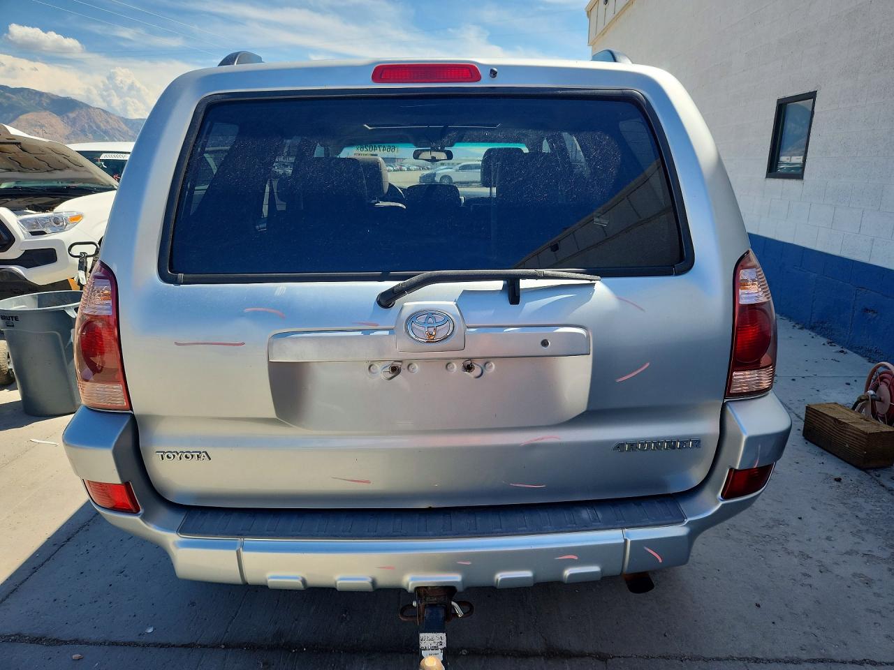 2005 Toyota 4runner Limited Silver vin: JTEBU17R250062364