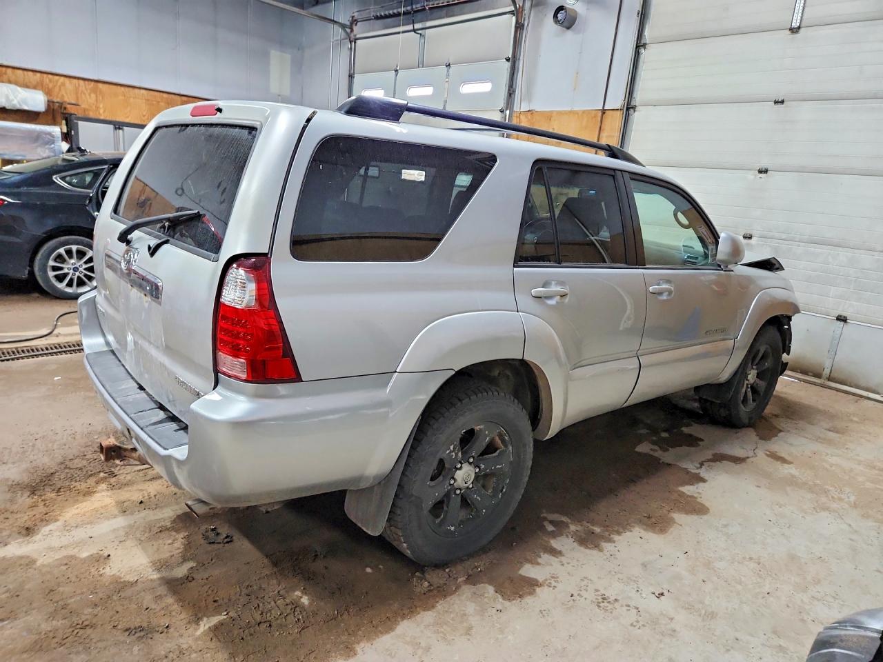 2007 Toyota 4runner Limited Silver vin: JTEBU17R270115793