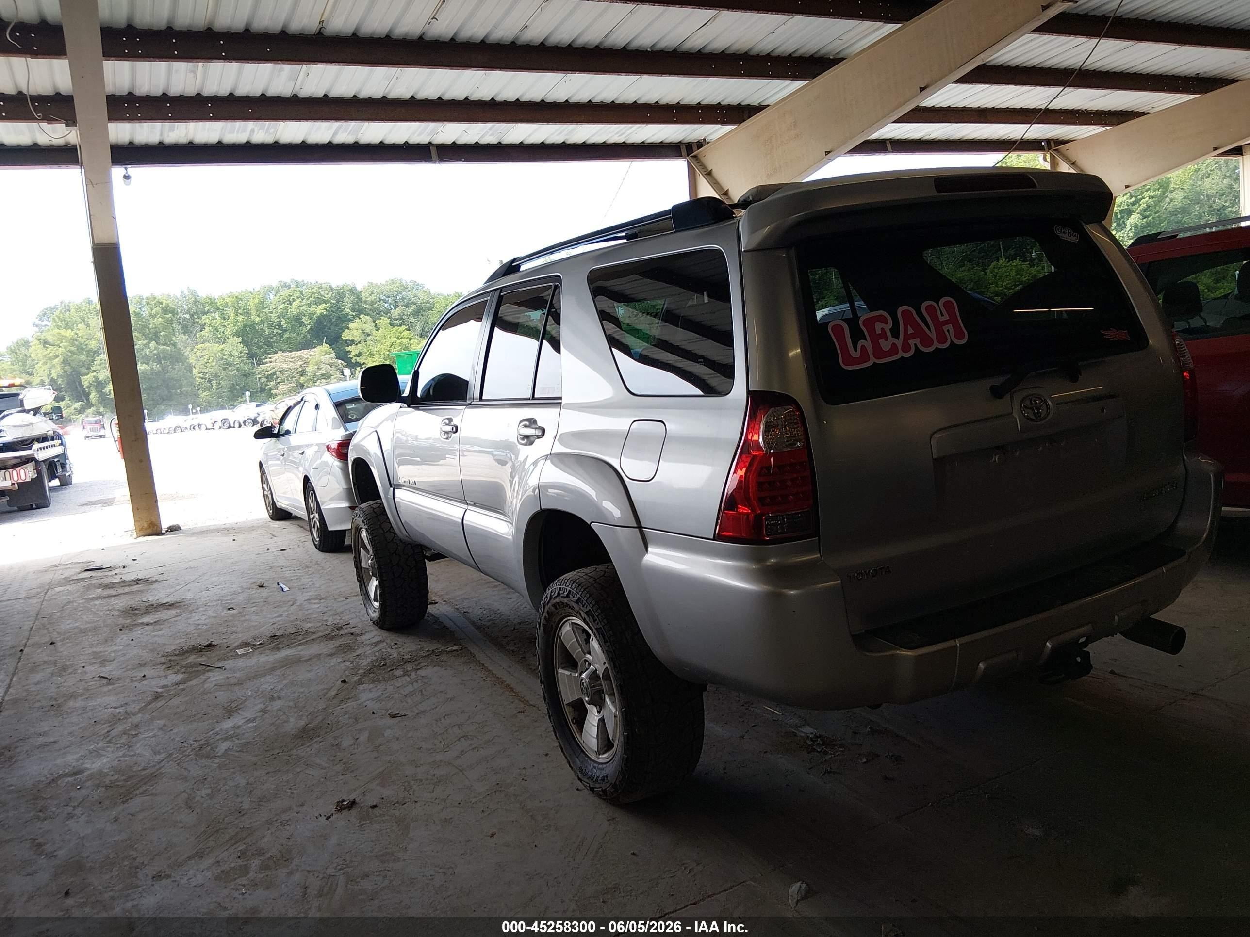 2008 Toyota 4runner Limited V6 Серебряный vin: JTEBU17R28K019247