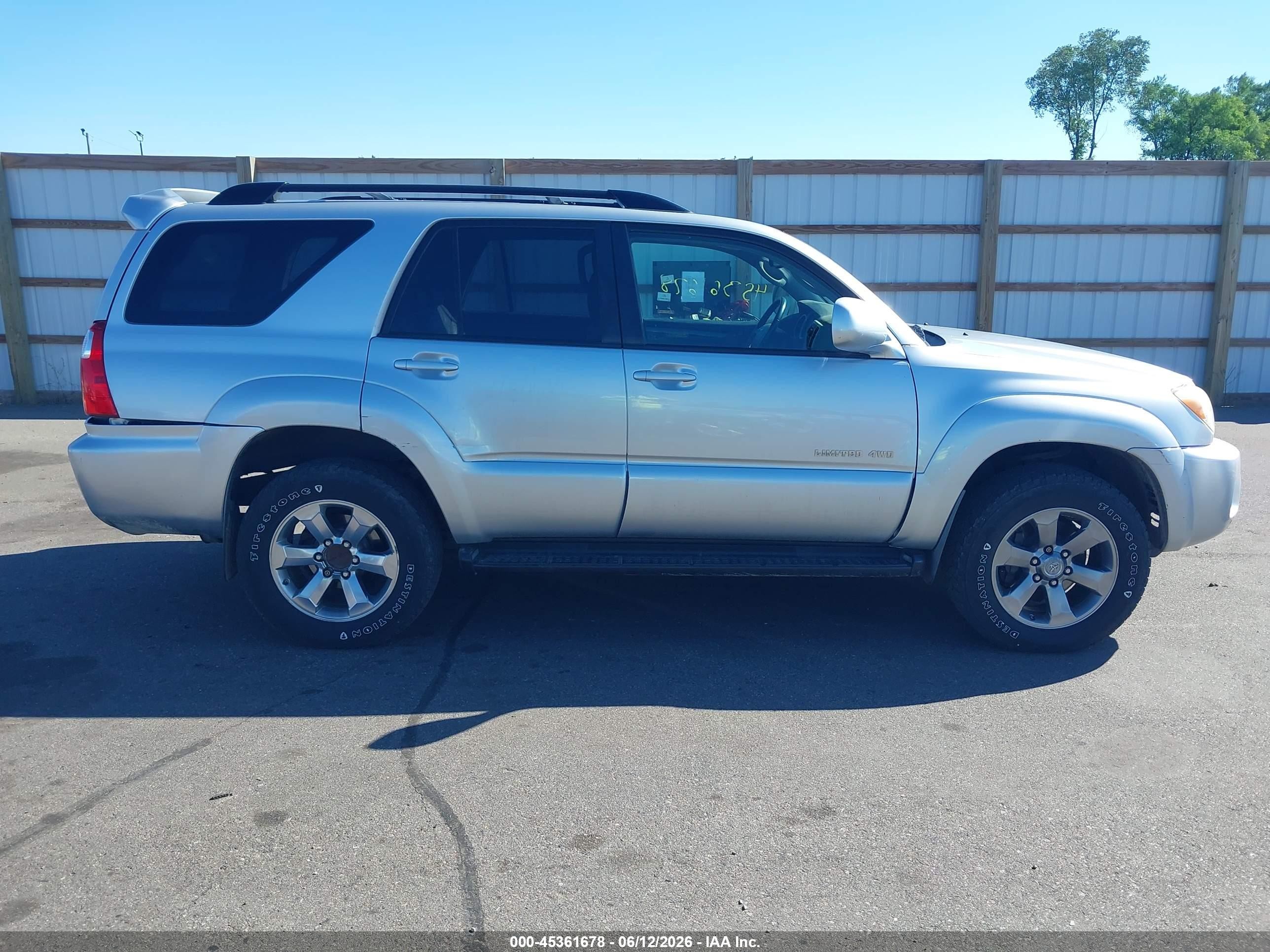 2008 Toyota 4runner Limited V6 Серебряный vin: JTEBU17R38K027972