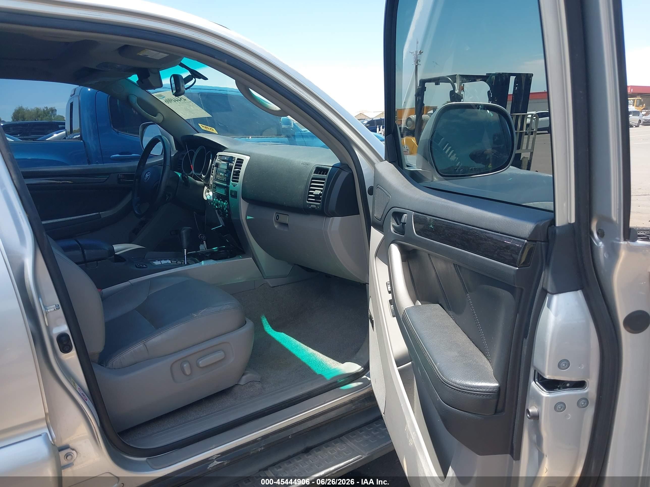 2008 Toyota 4runner Limited V6 Silver vin: JTEBU17R48K003518