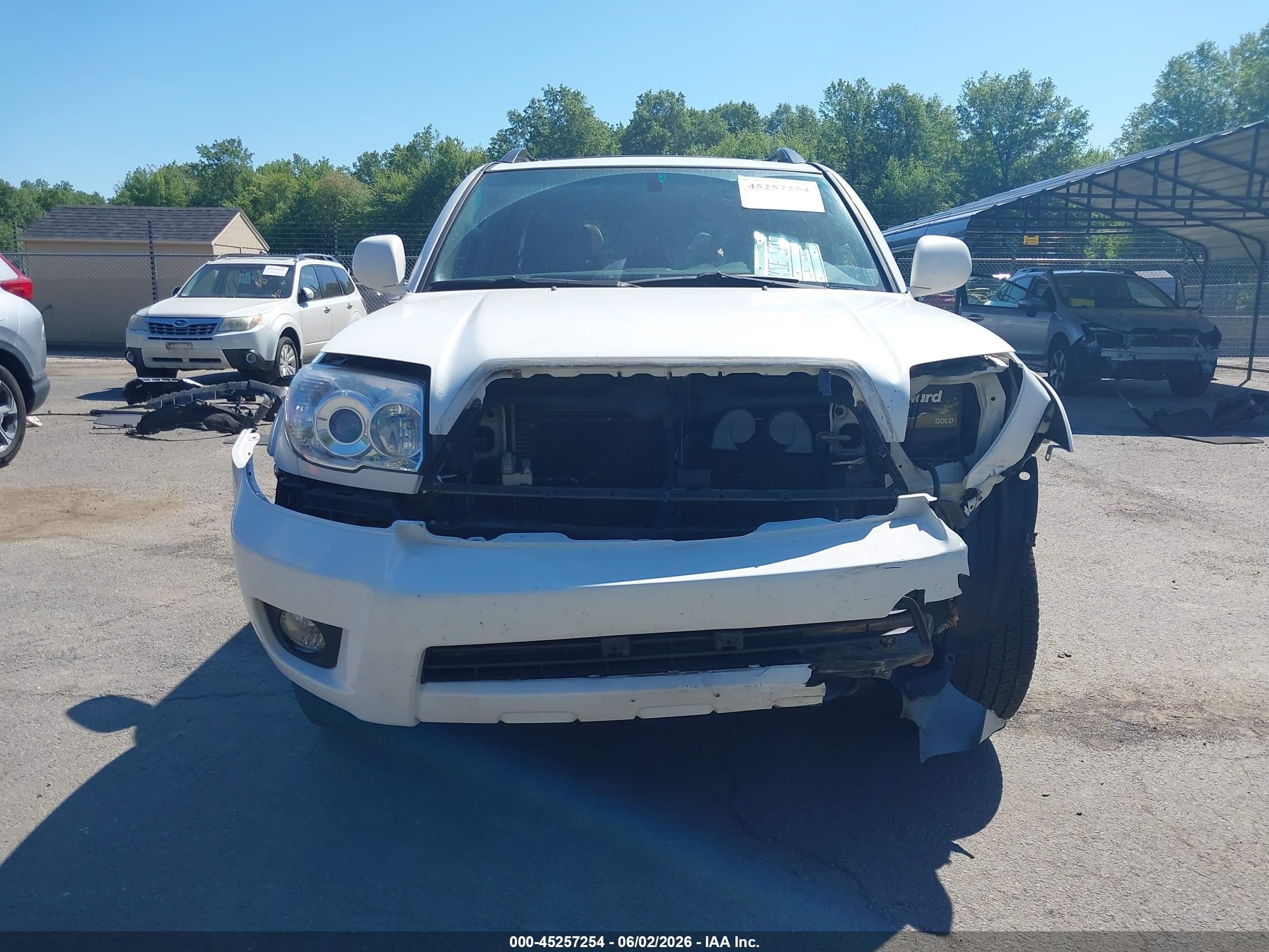 2006 Toyota 4runner Limited V6 White vin: JTEBU17R660096597